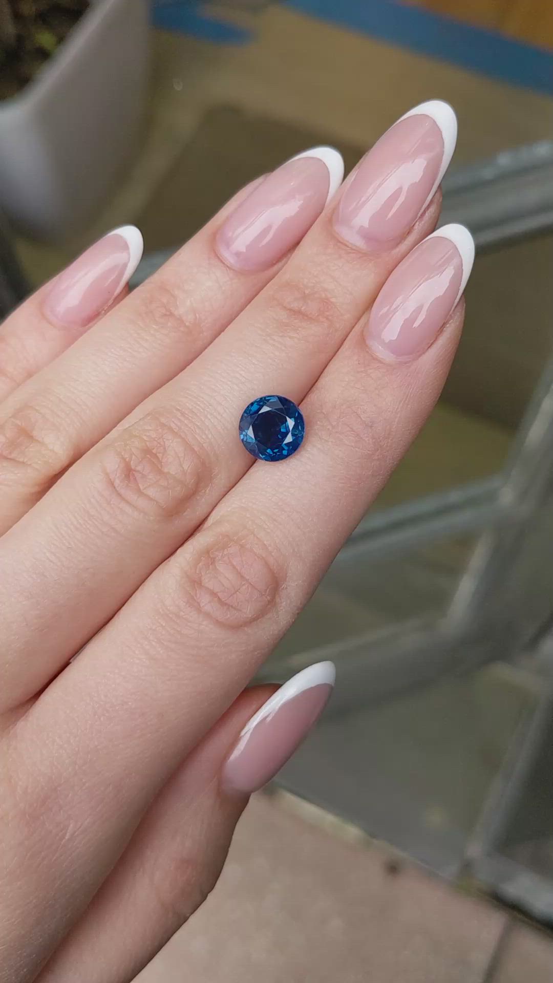 3.91 Ct. Blue Sapphire from Ceylon (Sri Lanka) Size Video