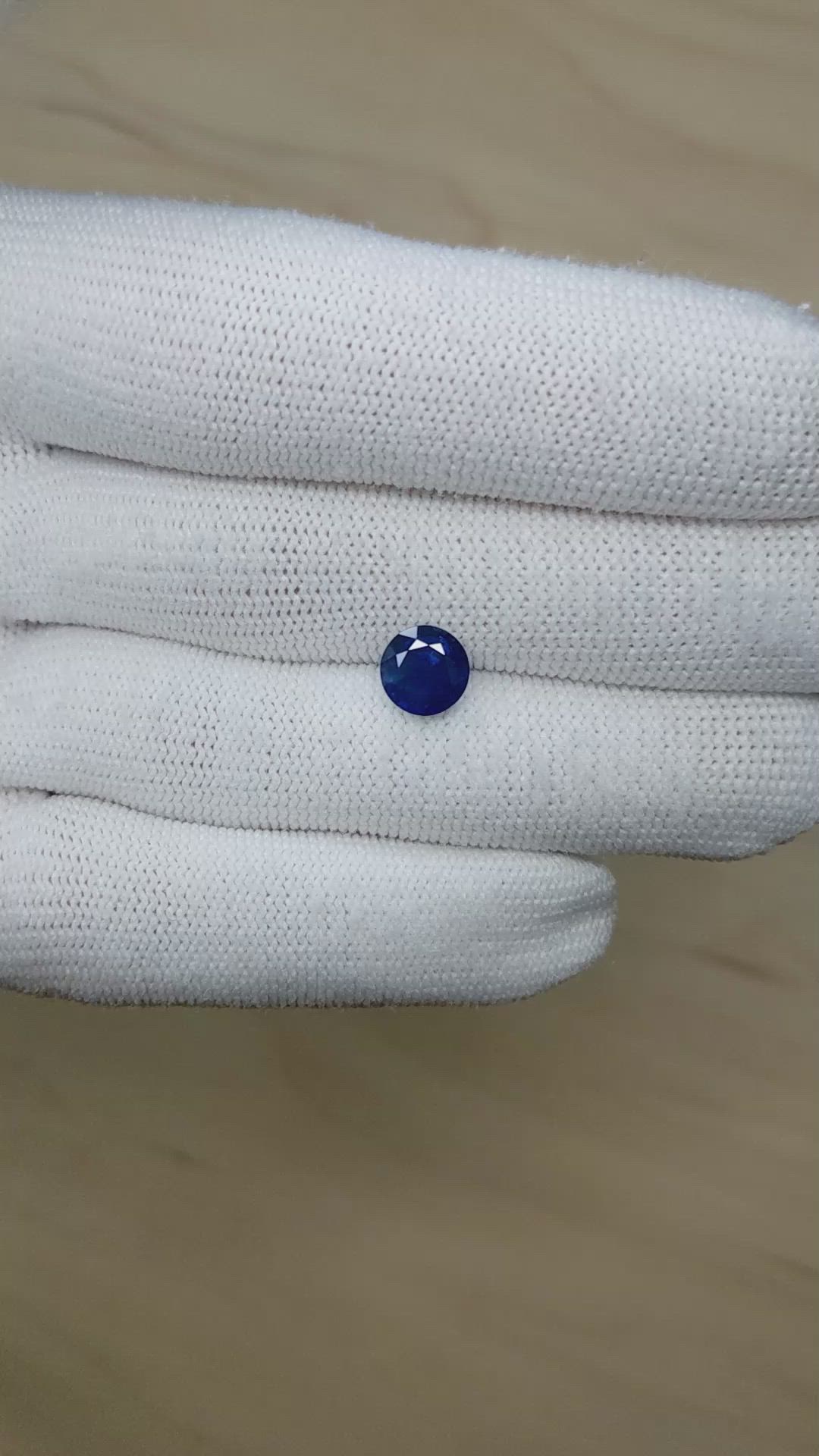 2.52 Ct. Blue Sapphire from Ceylon (Sri Lanka) Size Video