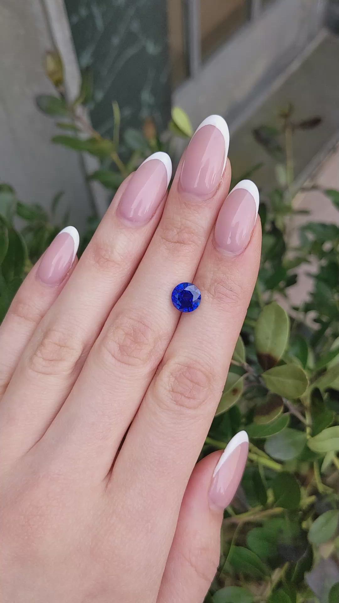 3.06 Ct. Blue Sapphire from Ceylon (Sri Lanka) Size Video