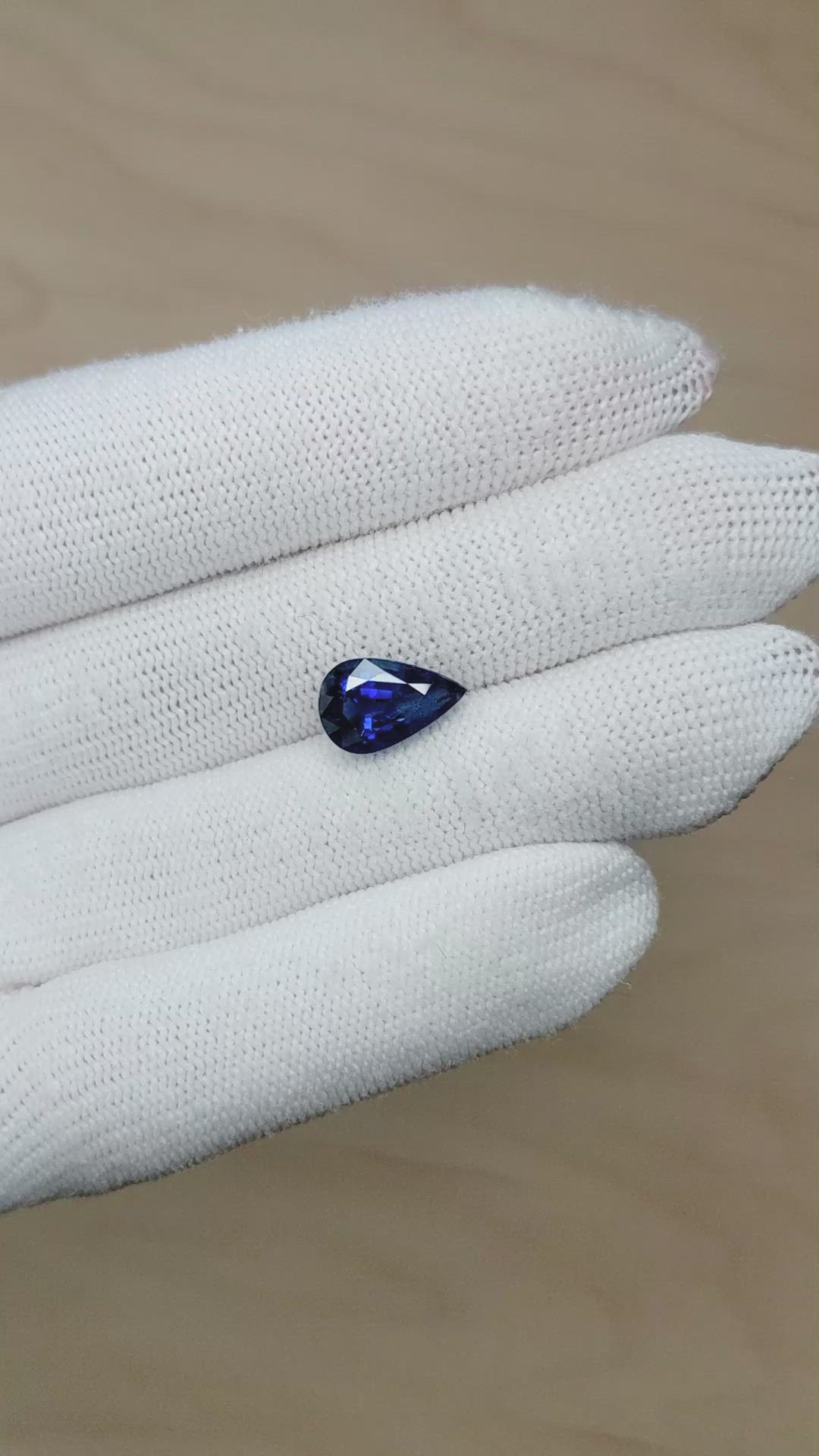 4.27 Ct. Blue Sapphire from Ceylon (Sri Lanka) Size Video