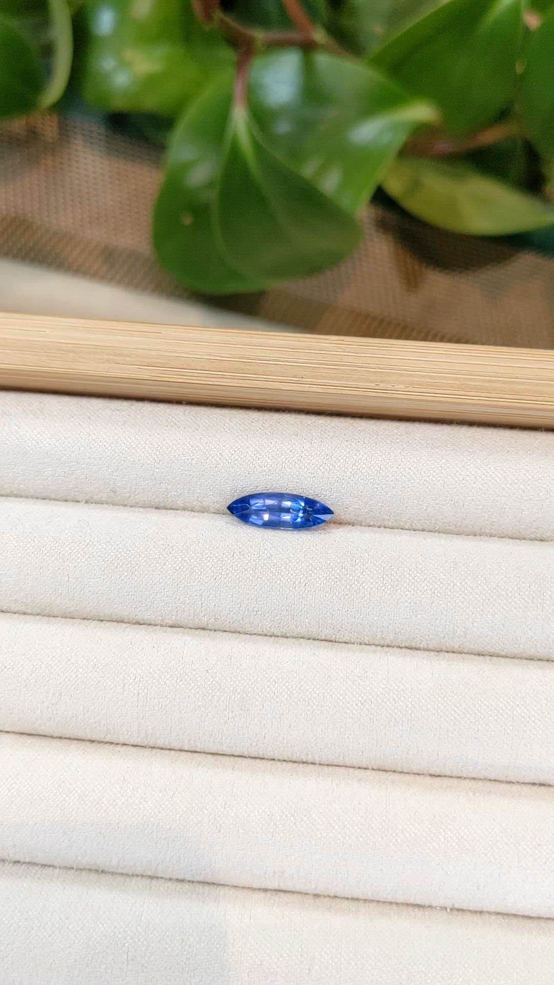 2.25 Ct. Blue Sapphire from Ceylon (Sri Lanka) Size Video