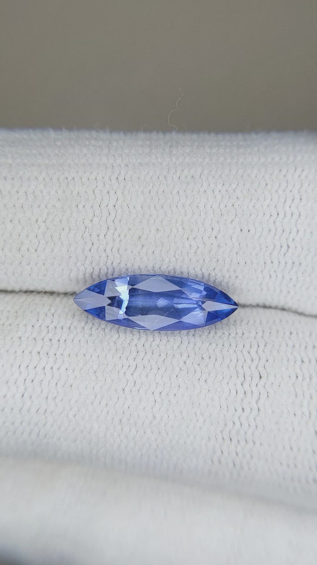 2.25 Ct. Blue Sapphire from Ceylon (Sri Lanka) Size Video