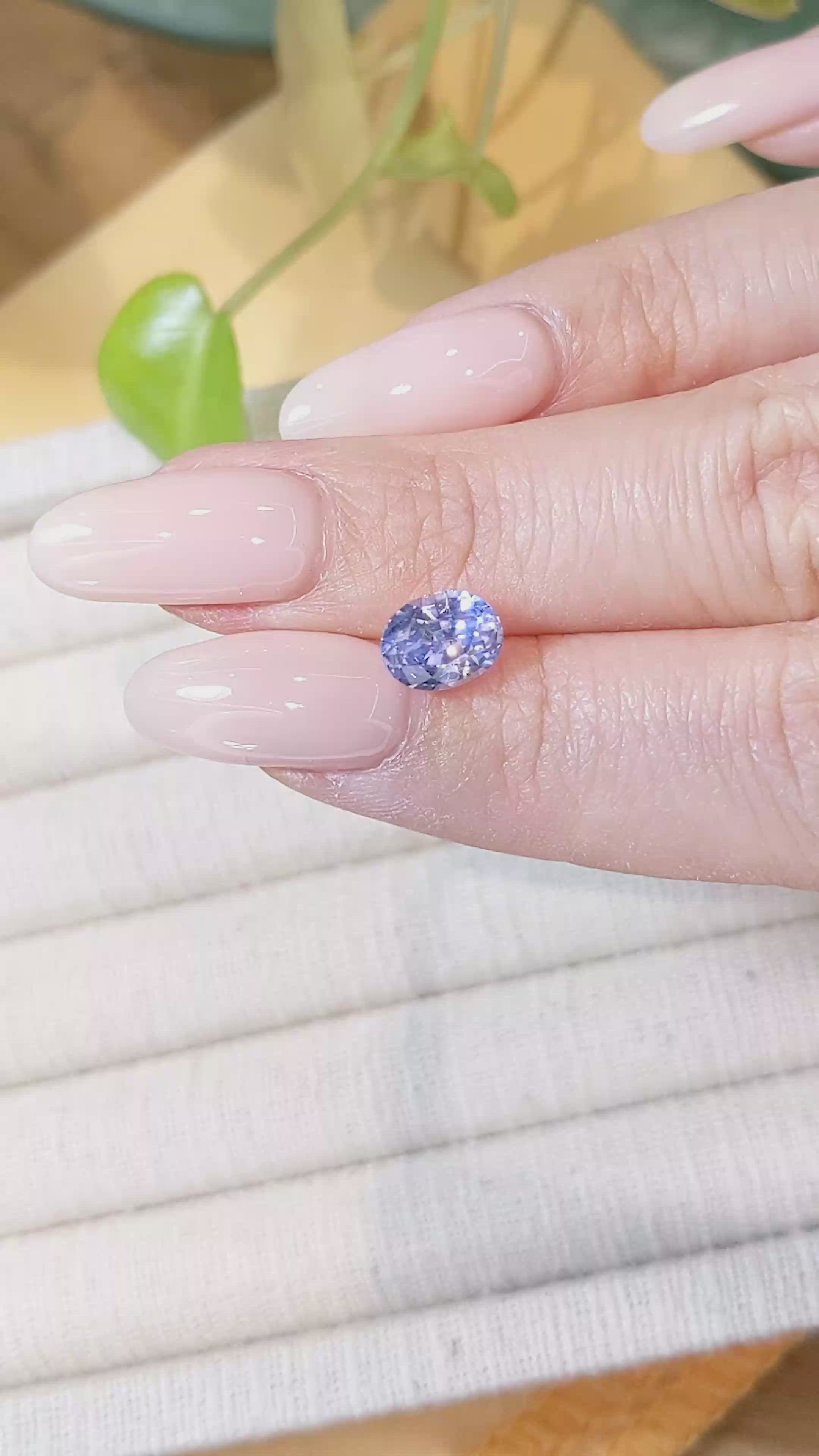 2.57 Ct. Blue Sapphire from Ceylon (Sri Lanka) Size Video