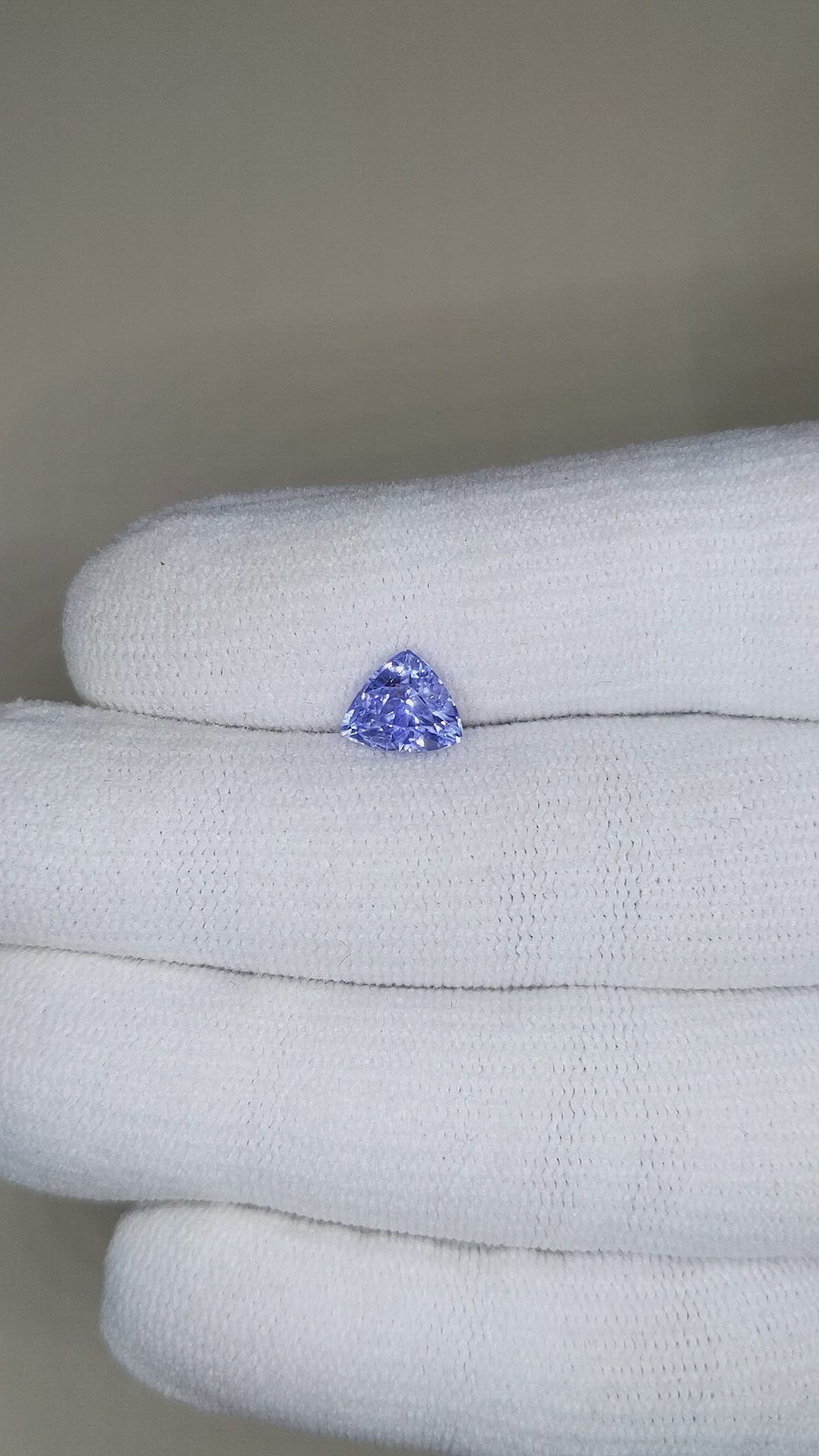 1.78 Ct. Blue Sapphire from Ceylon (Sri Lanka) Size Video