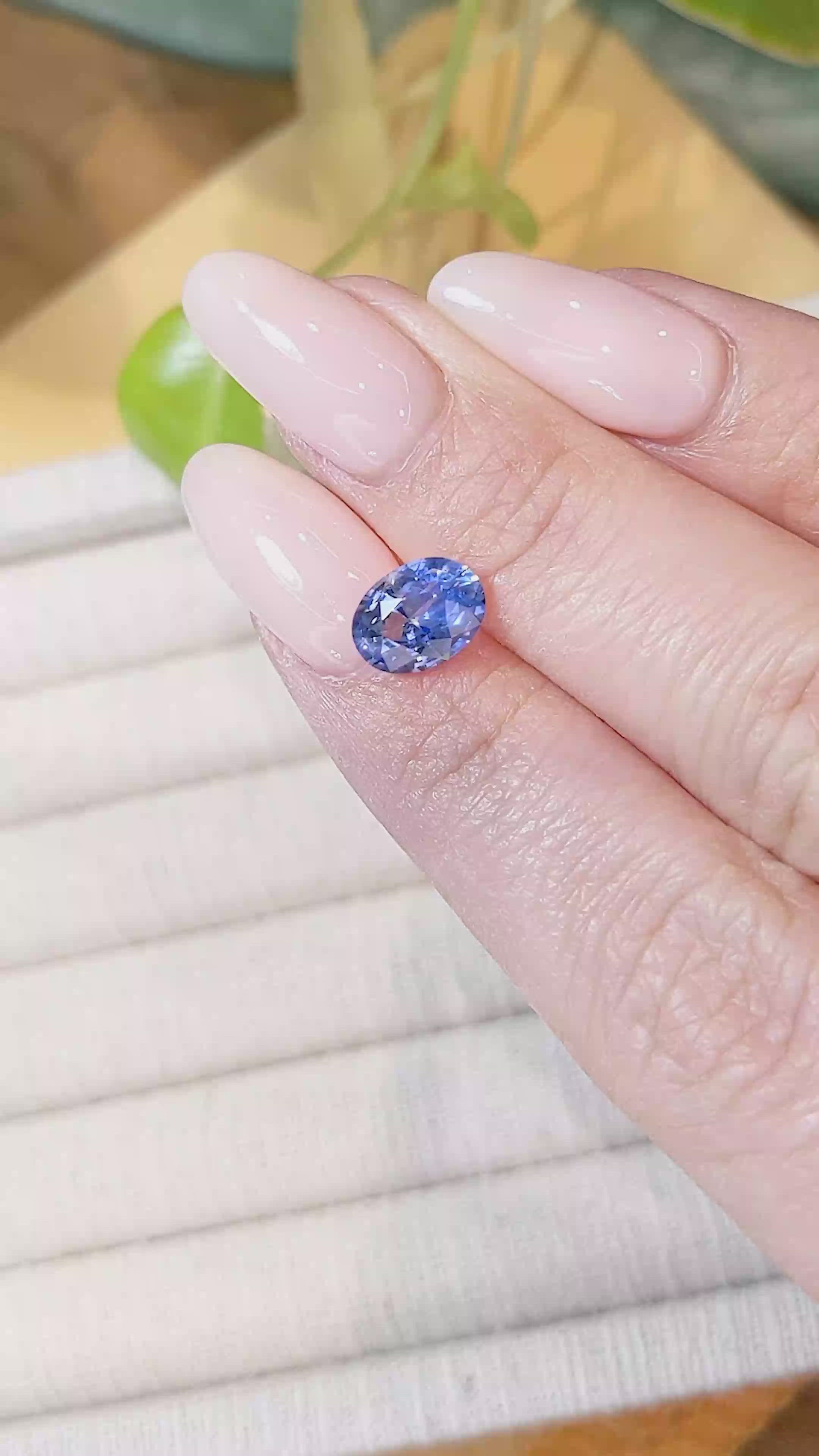 2.34 Ct. Blue Sapphire from Ceylon (Sri Lanka) Size Video