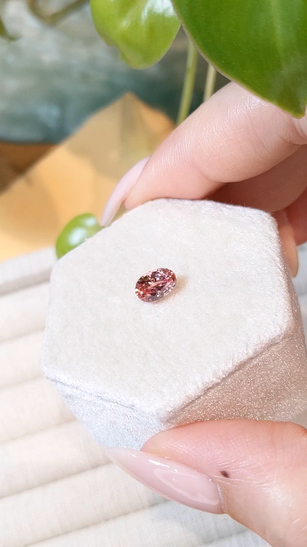 1.45 Ct. Padparadscha Sapphire from Ceylon (Sri Lanka) Size Video
