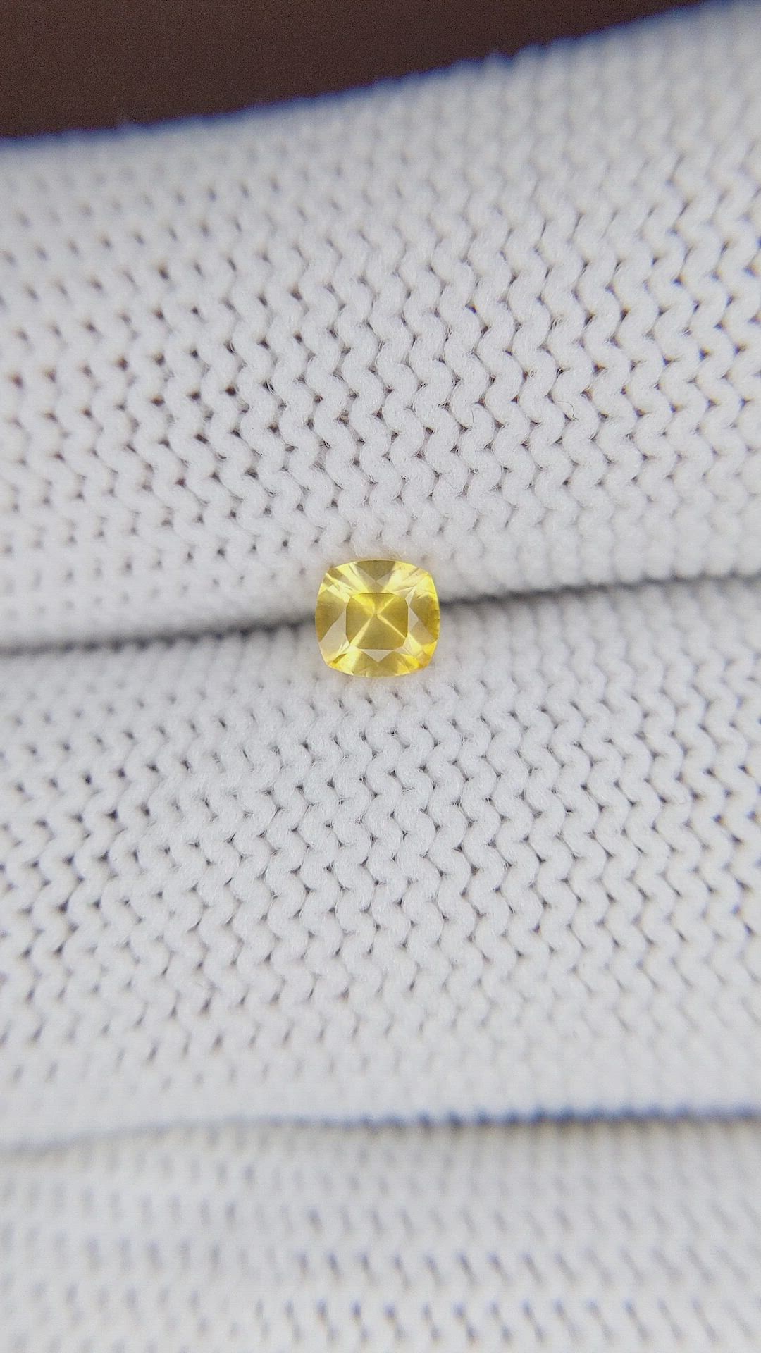 0.31 Ct. Yellow Sapphire from Ceylon (Sri Lanka) Size Video
