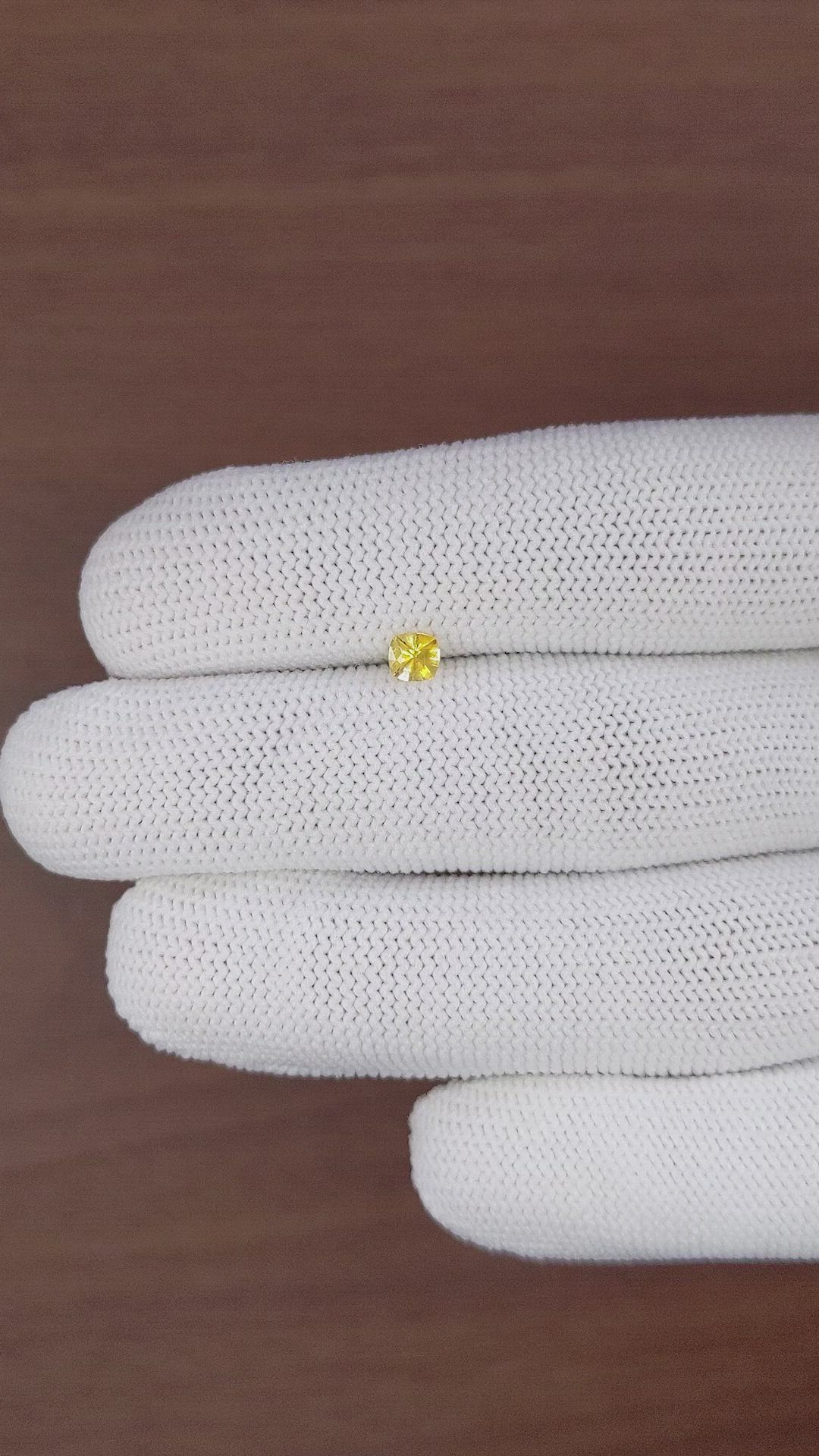 0.31 Ct. Yellow Sapphire from Ceylon (Sri Lanka) Size Video