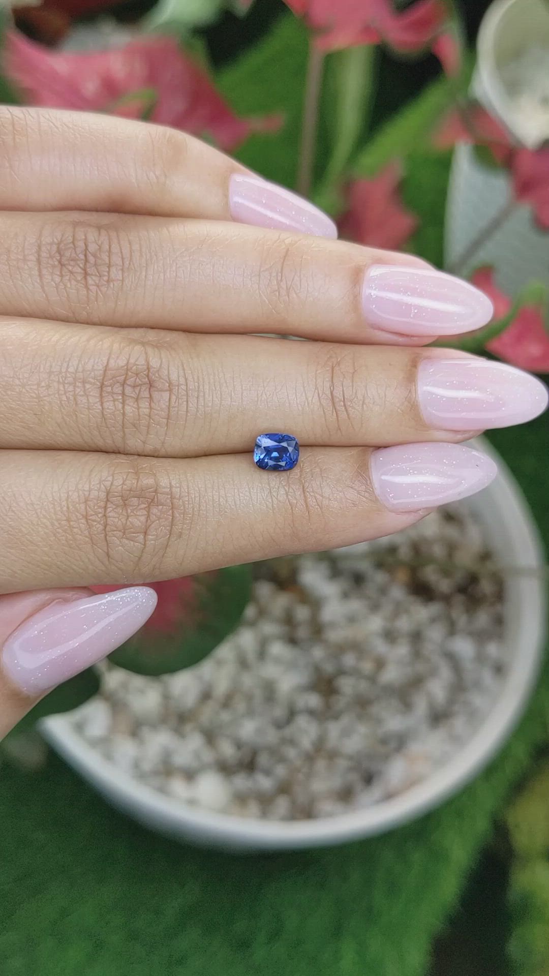 1.02 Ct. Blue Sapphire from Ceylon (Sri Lanka) Size Video