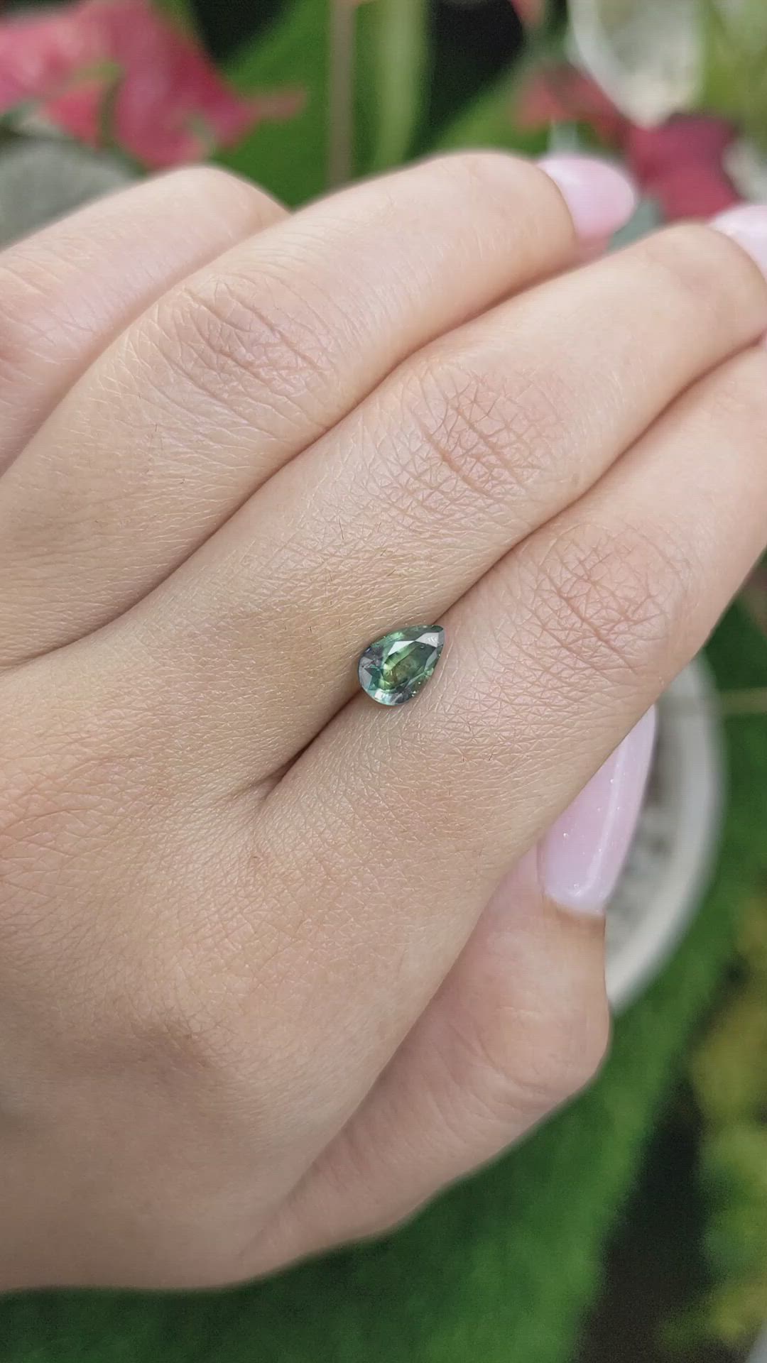 1.10 Ct. Bi Color / Parti Sapphire from Madagascar Size Video