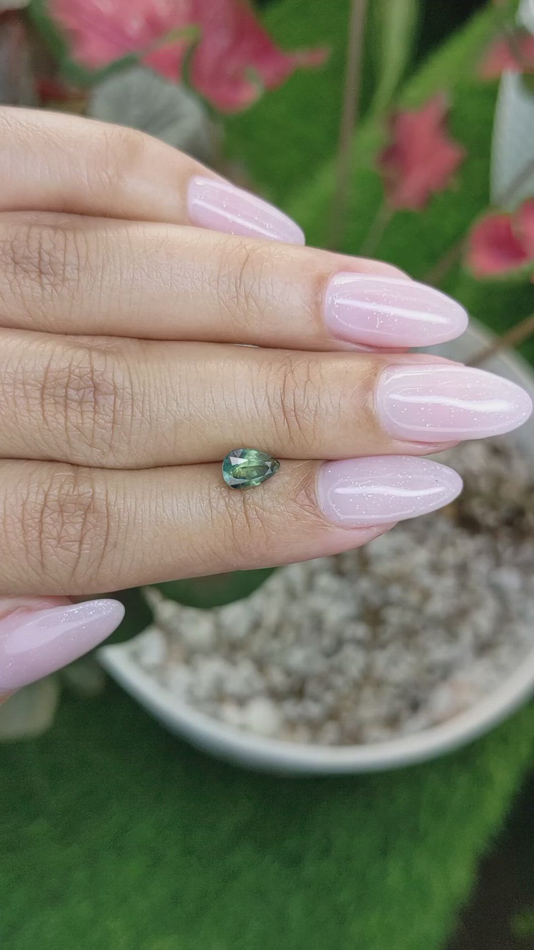 1.10 Ct. Bi Color / Parti Sapphire from Madagascar Size Video