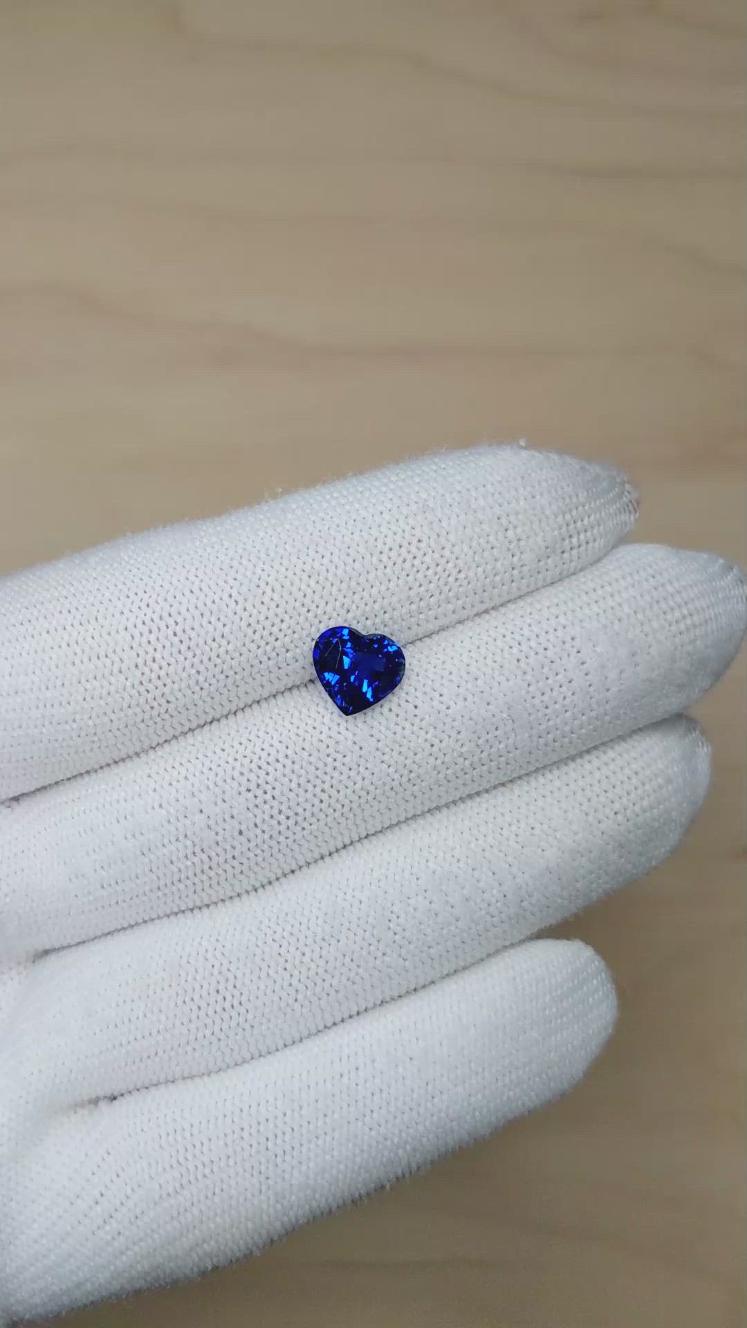 3.04 Ct. Blue Sapphire from Ceylon (Sri Lanka) Size Video