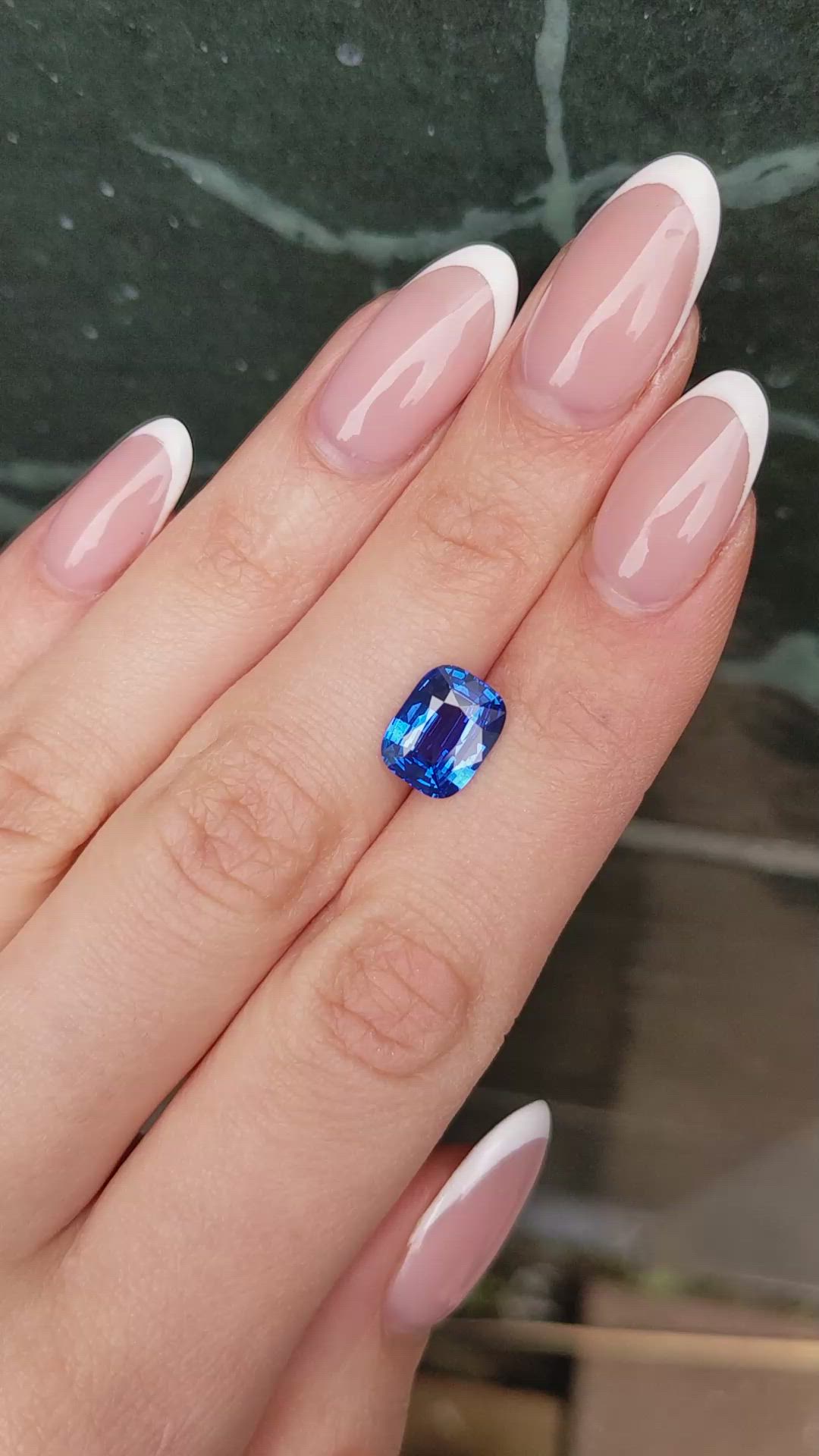 3.23 Ct. Blue Sapphire from Ceylon (Sri Lanka) Size Video