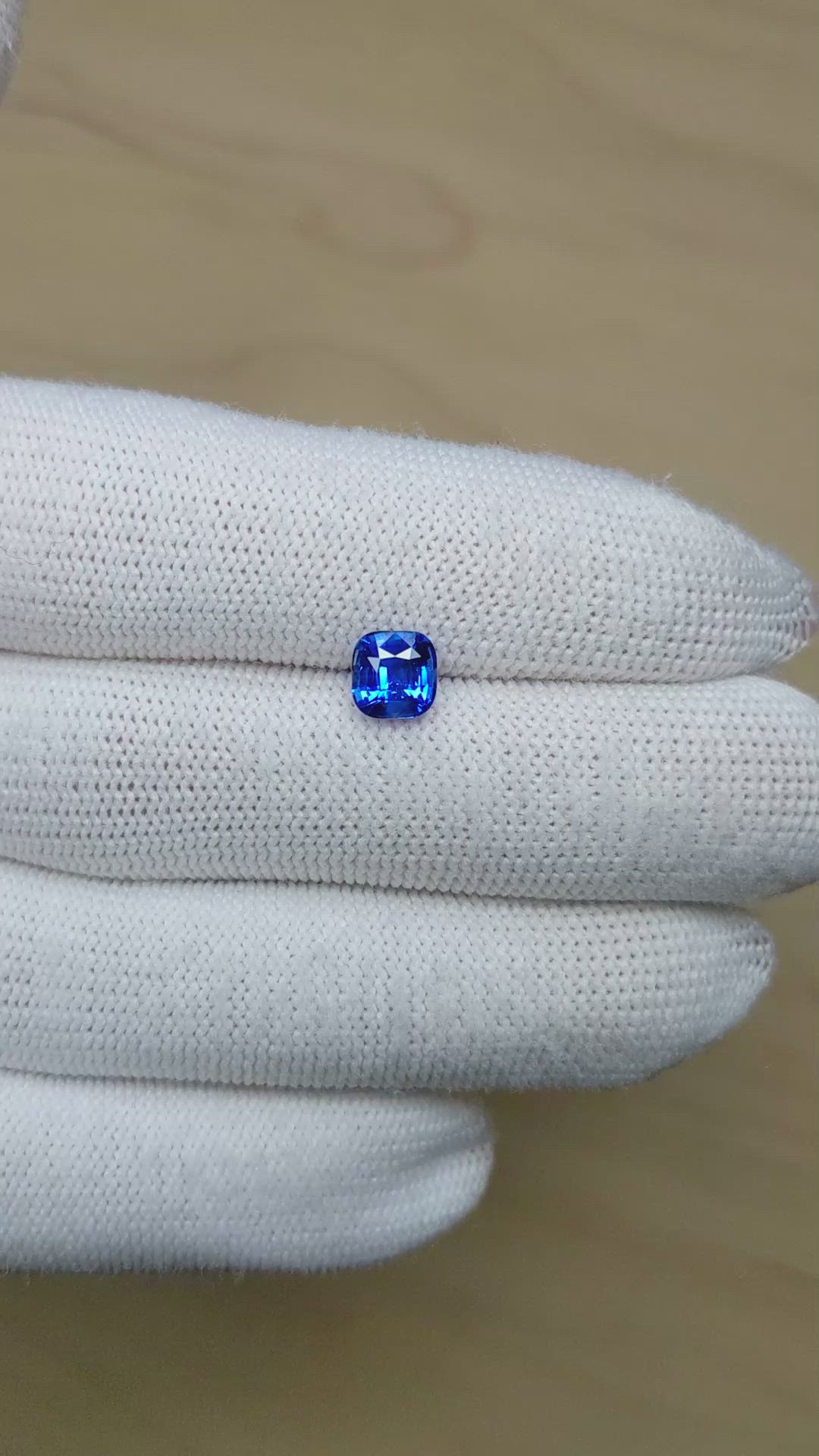 1.65 Ct. Blue Sapphire from Ceylon (Sri Lanka) Size Video