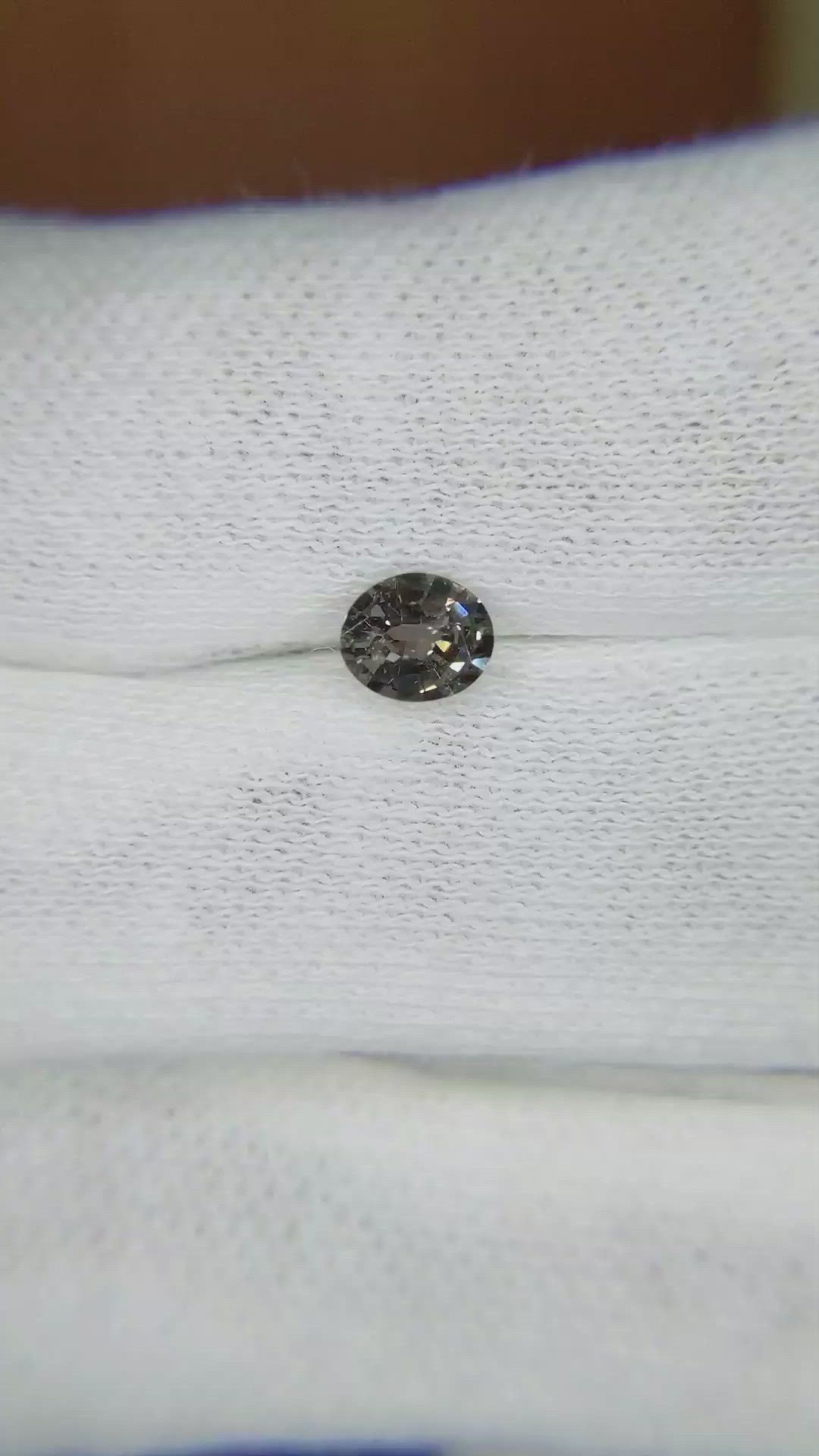 0.51 Ct. Sapphire from Ceylon (Sri Lanka) Size Video