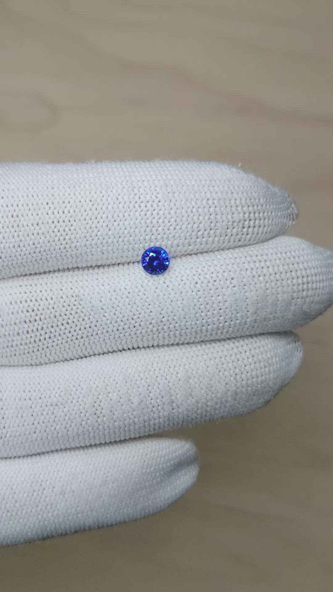 0.61 Ct. Blue Sapphire from Ceylon (Sri Lanka) Size Video