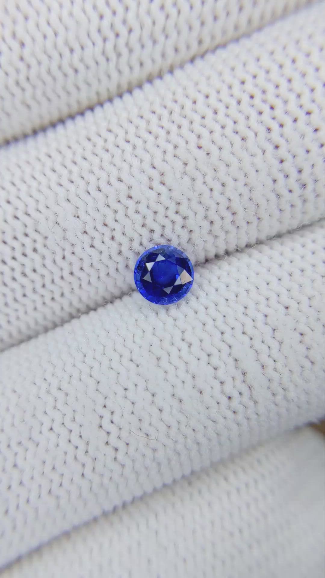 0.67 Ct. Blue Sapphire from Ceylon (Sri Lanka) Size Video