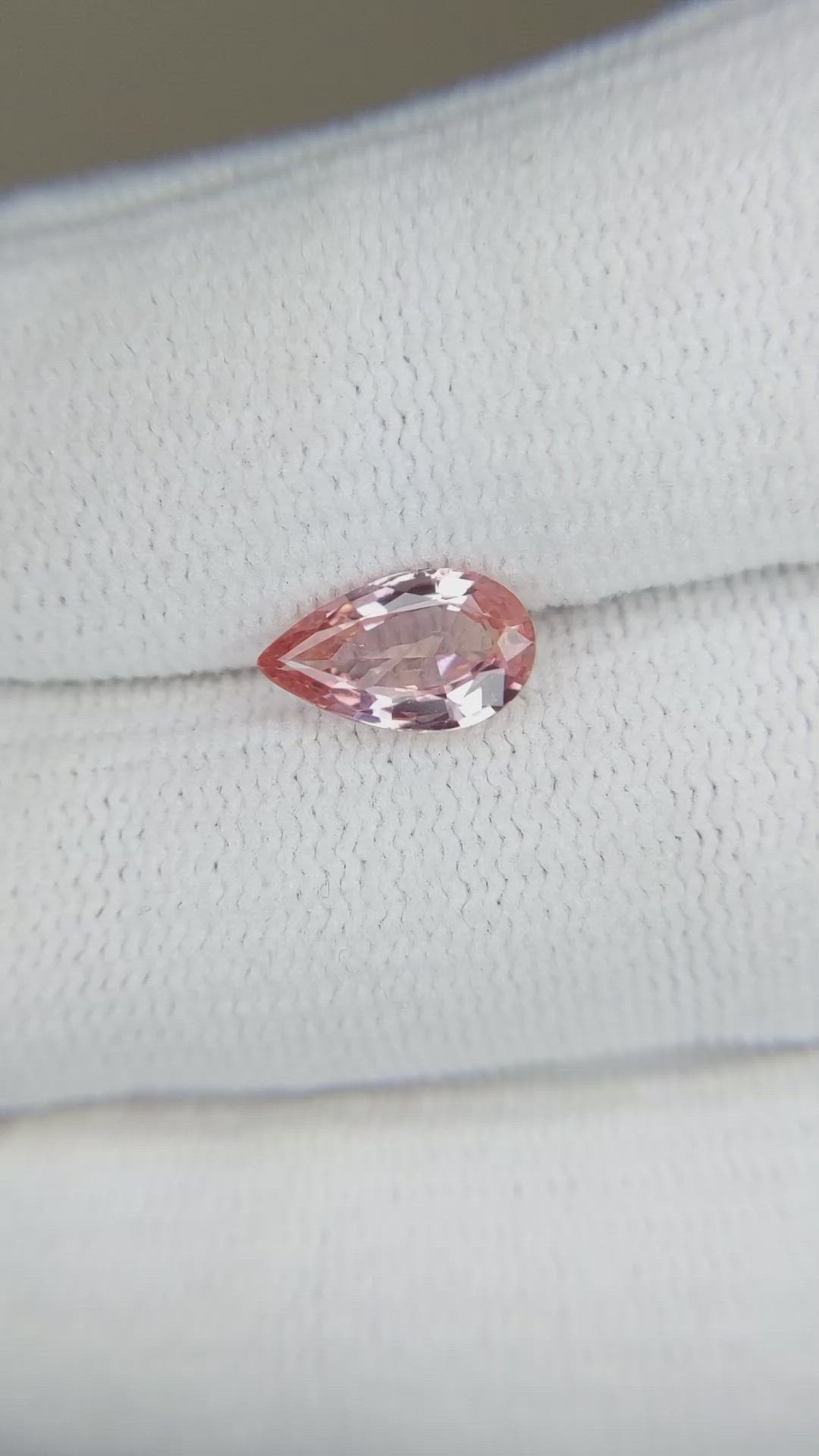 1.52 Ct. Padparadscha Sapphire from Ceylon (Sri Lanka) Size Video