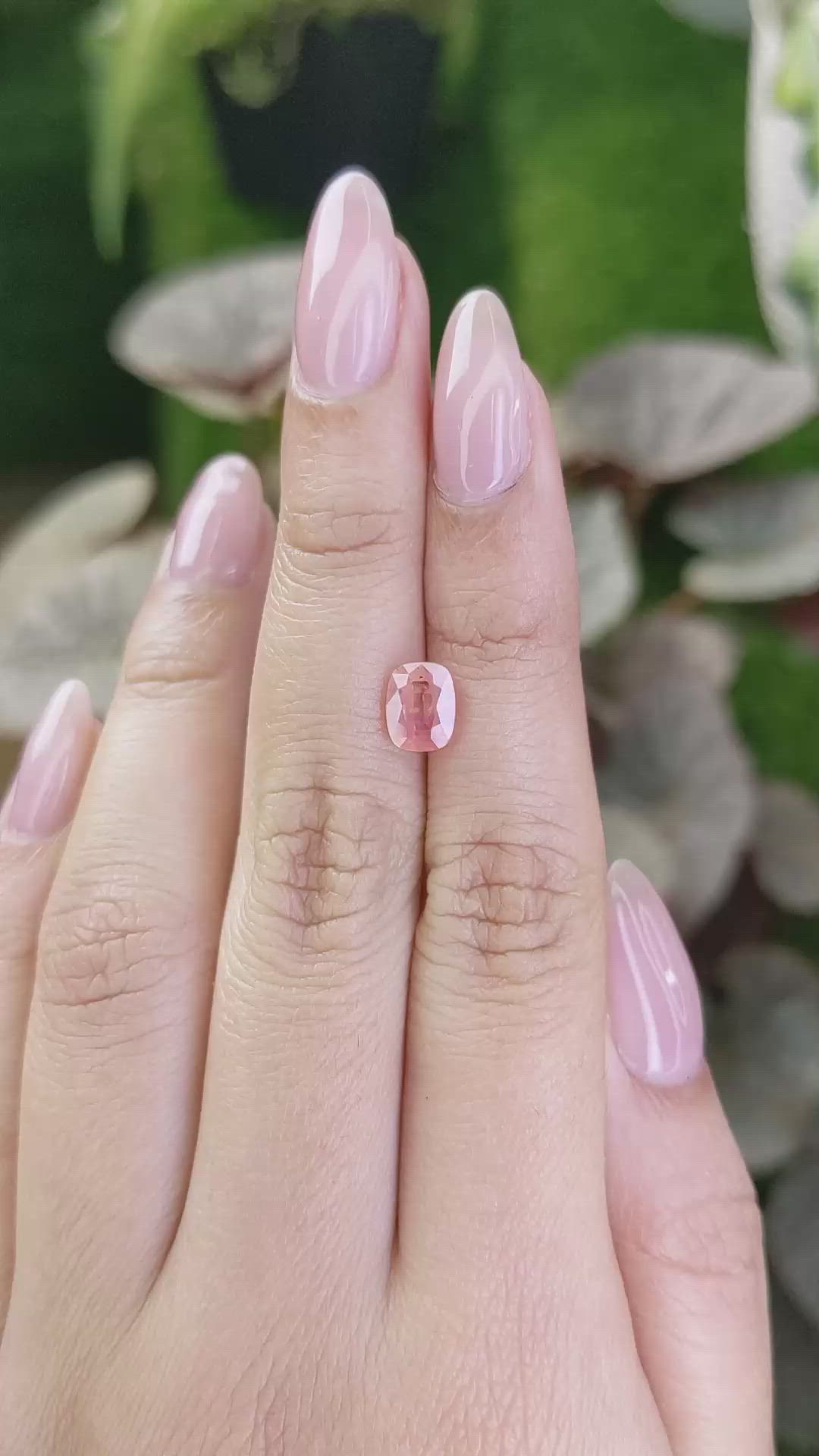 1.59 Ct. Padparadscha Sapphire from Ceylon (Sri Lanka) Size Video