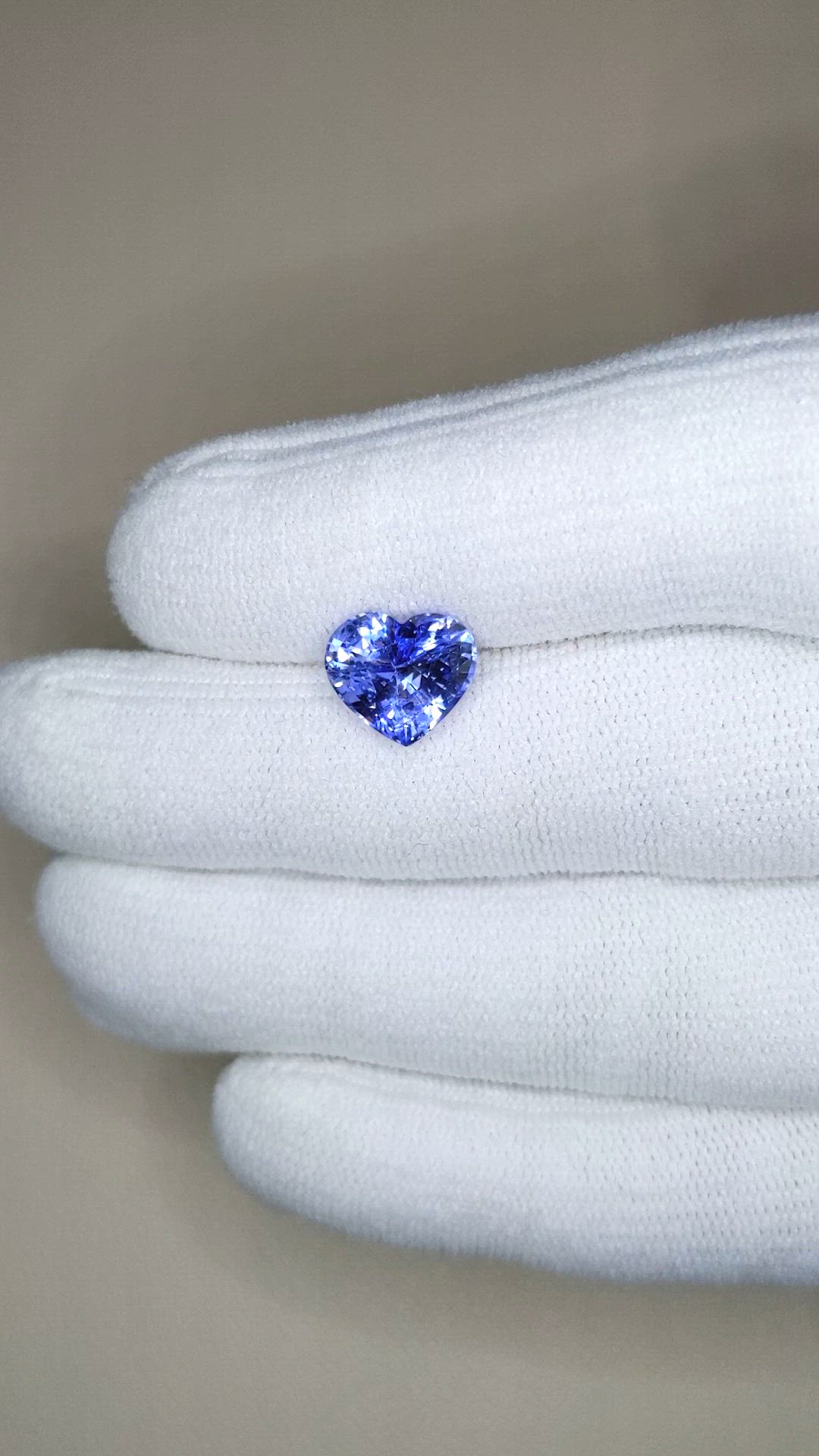 3.58 Ct. Blue Sapphire from Ceylon (Sri Lanka) Size Video