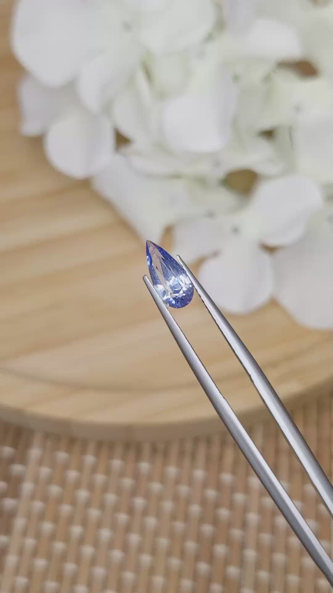 1.33 Ct. Blue Sapphire from Ceylon (Sri Lanka) Size Video