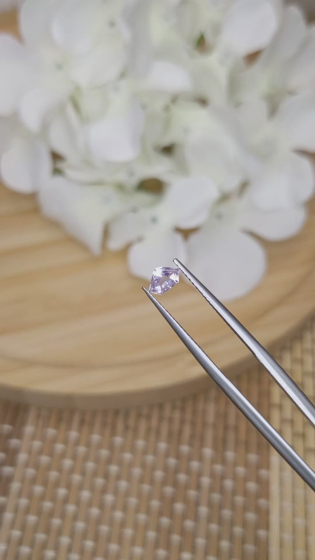 0.50 Ct. Pinkish Purple Sapphire from Ceylon (Sri Lanka) Size Video