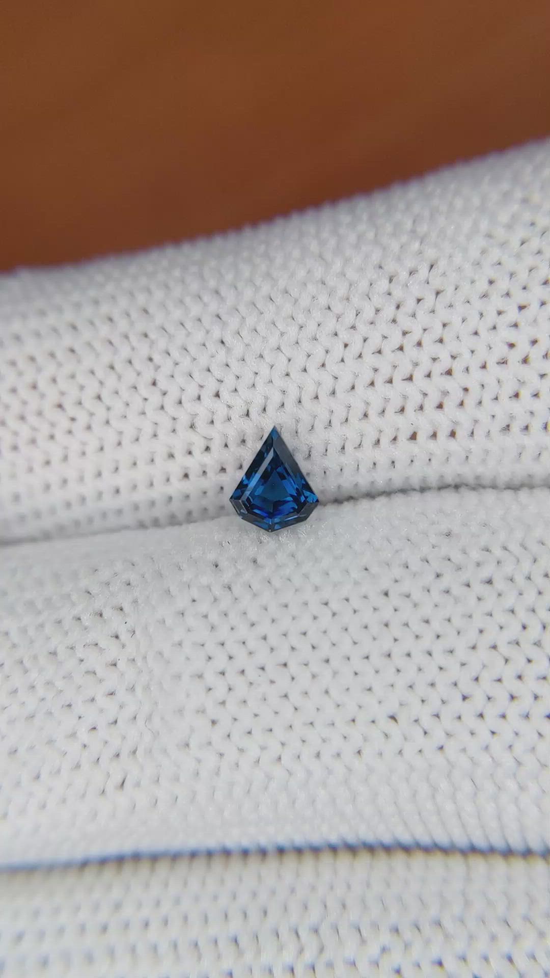 0.45 Ct. Blue Sapphire from Ceylon (Sri Lanka) Size Video