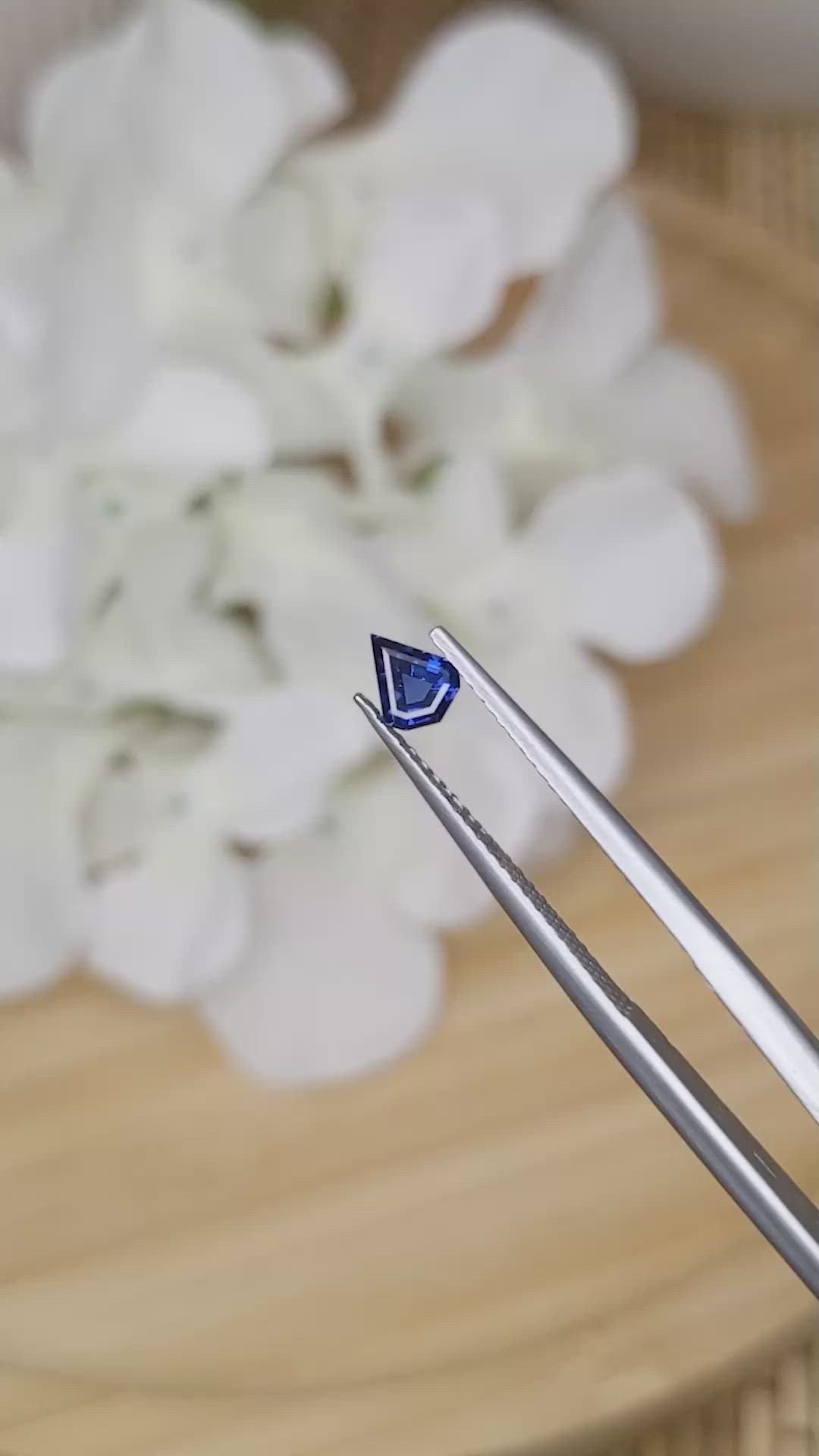 0.45 Ct. Blue Sapphire from Ceylon (Sri Lanka) Size Video