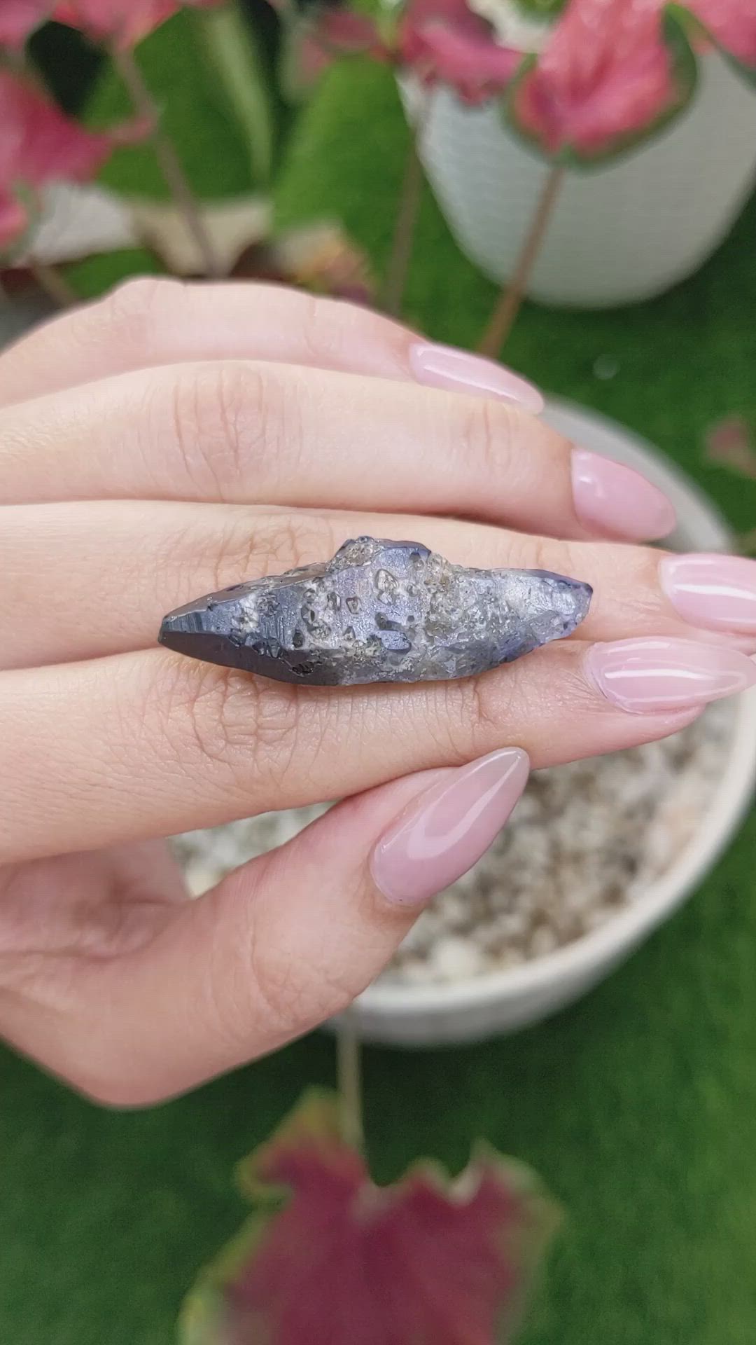 45.58 Ct. Blue Sapphire Crystal from Ceylon (Sri Lanka) Size Video