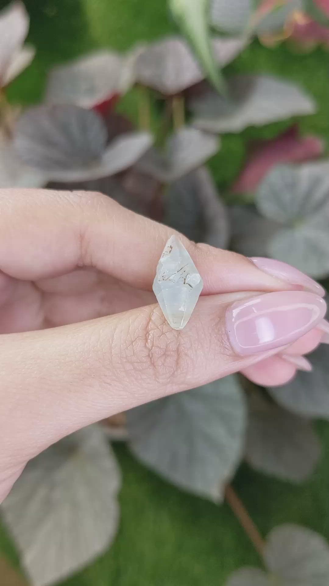 9.41 Ct. Blue Sapphire Crystal from Ceylon (Sri Lanka) Size Video