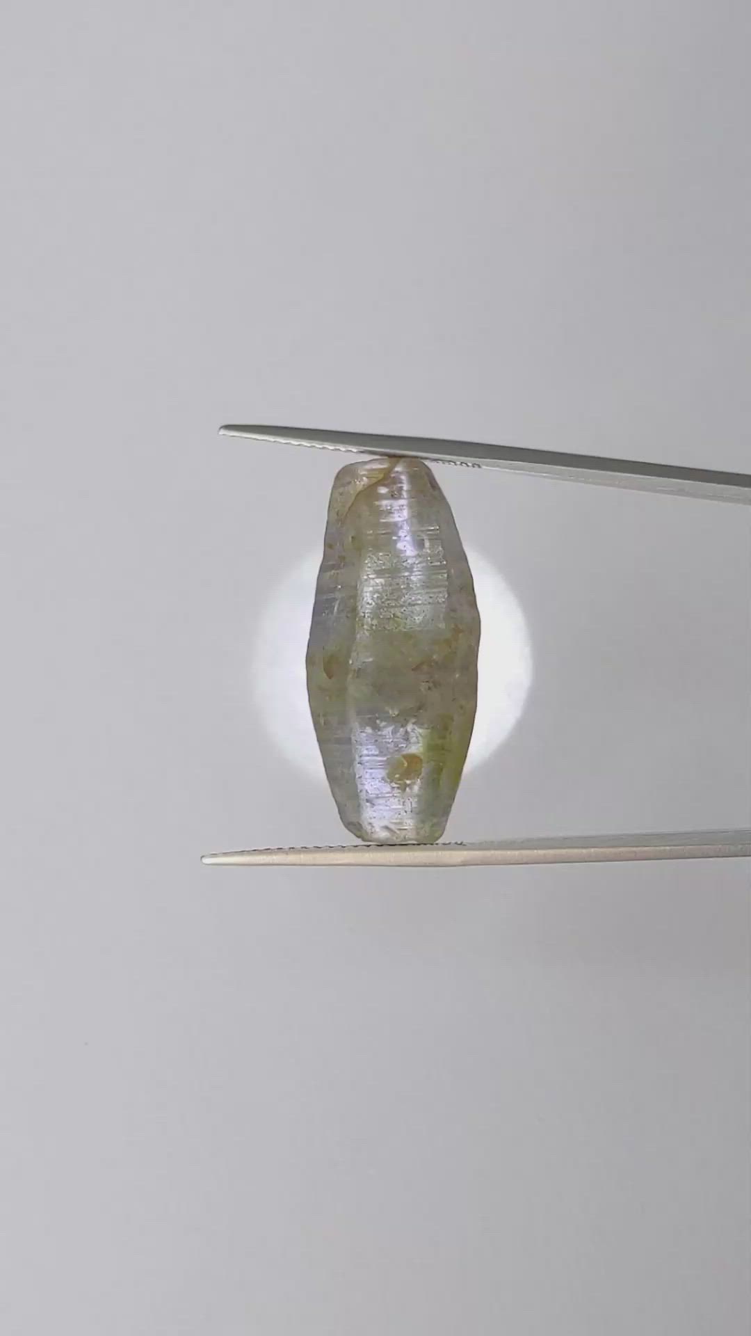 32.50 Ct. Blue Sapphire Crystal from Ceylon (Sri Lanka) Size Video