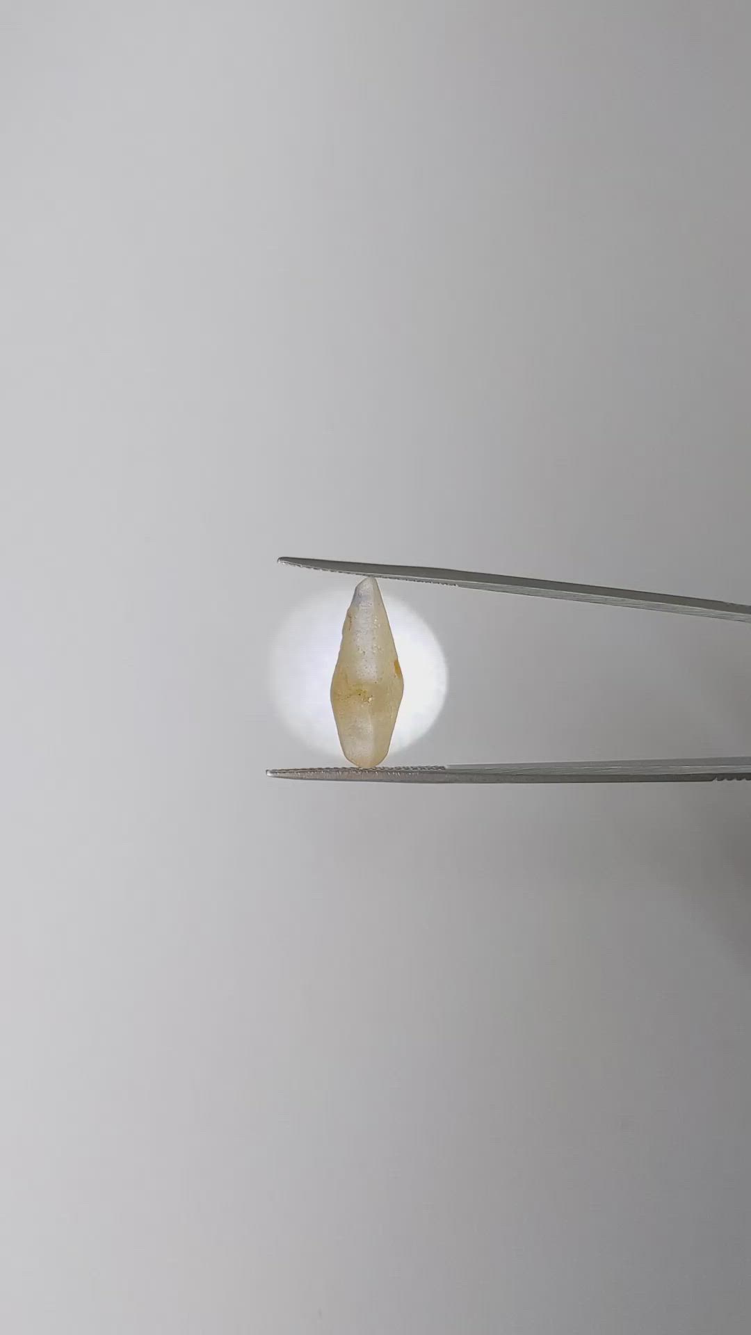 8.05 Ct. Yellow Sapphire Crystal from Ceylon (Sri Lanka) Size Video