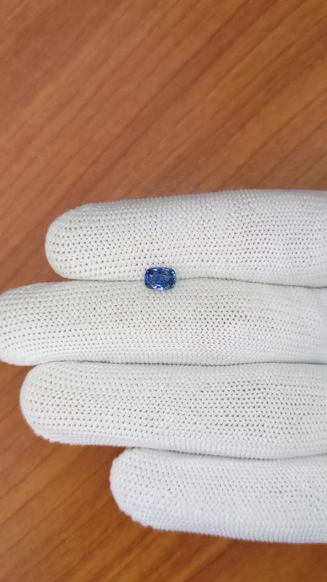 0.73 Ct. Blue Sapphire from Ceylon (Sri Lanka) Size Video