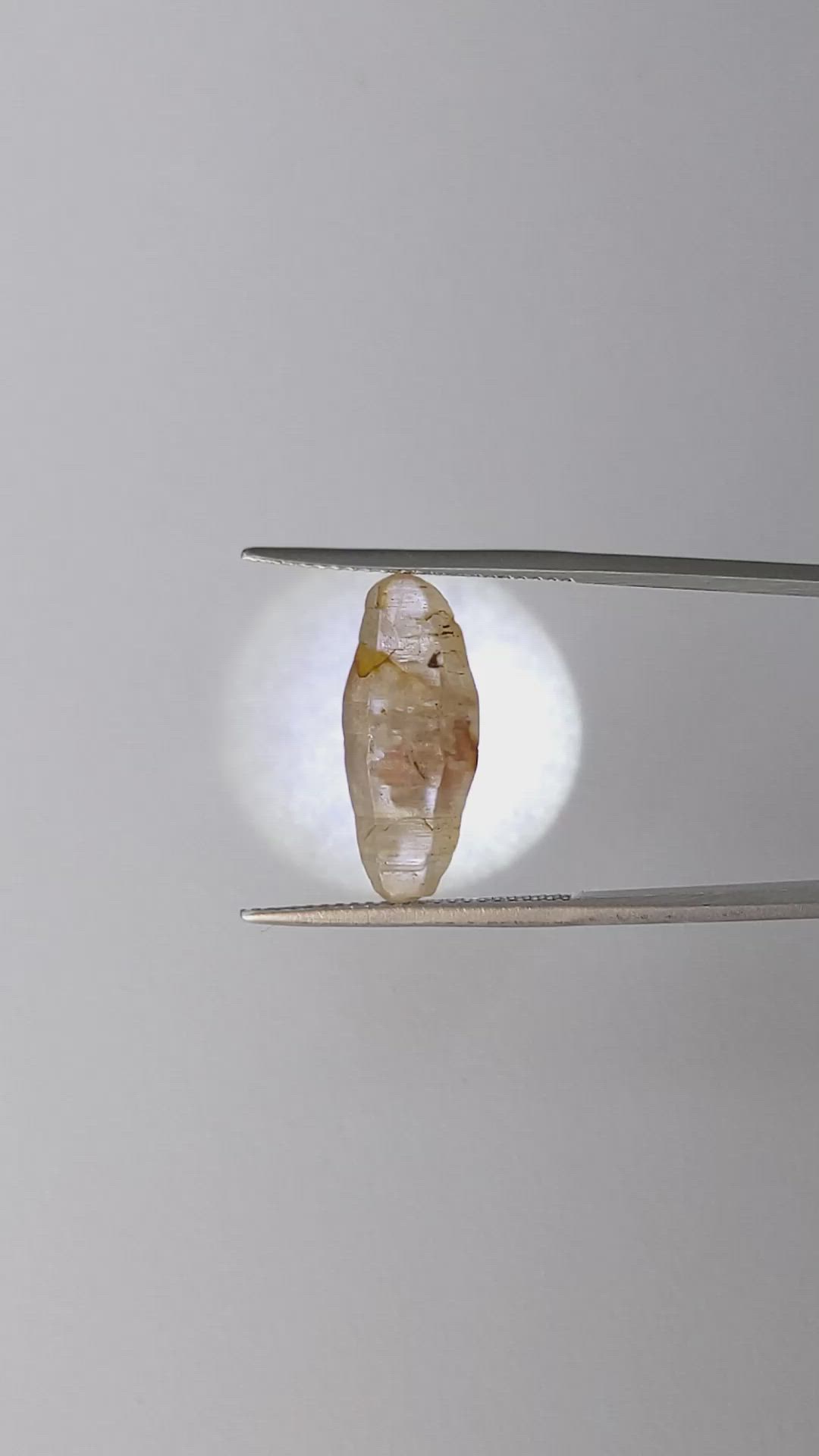 8.54 Ct. Bi Color / Parti Sapphire Crystal from Ceylon (Sri Lanka) Size Video