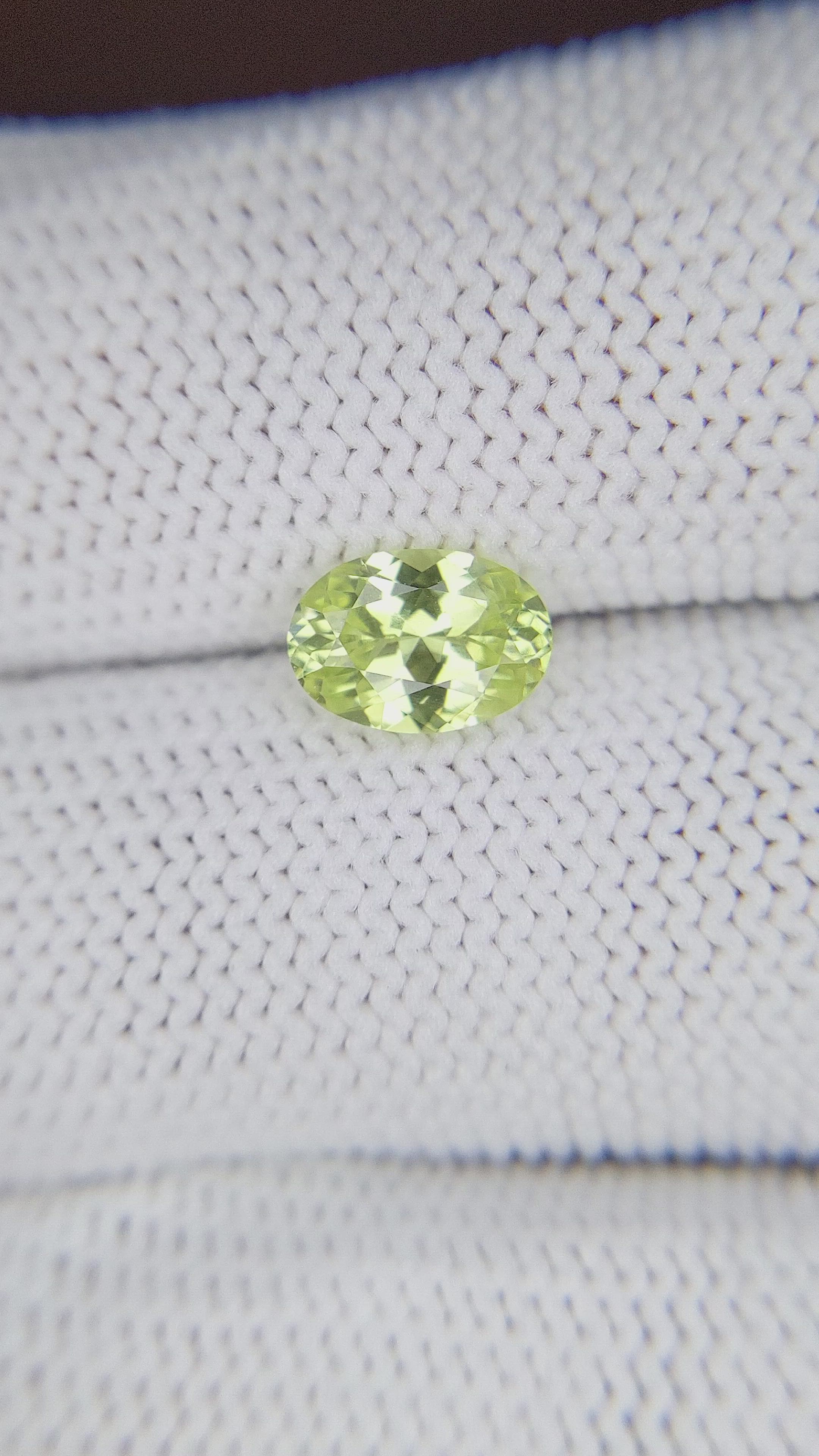 1.44 Ct. Yellowish Green Sapphire from Montana Size Video