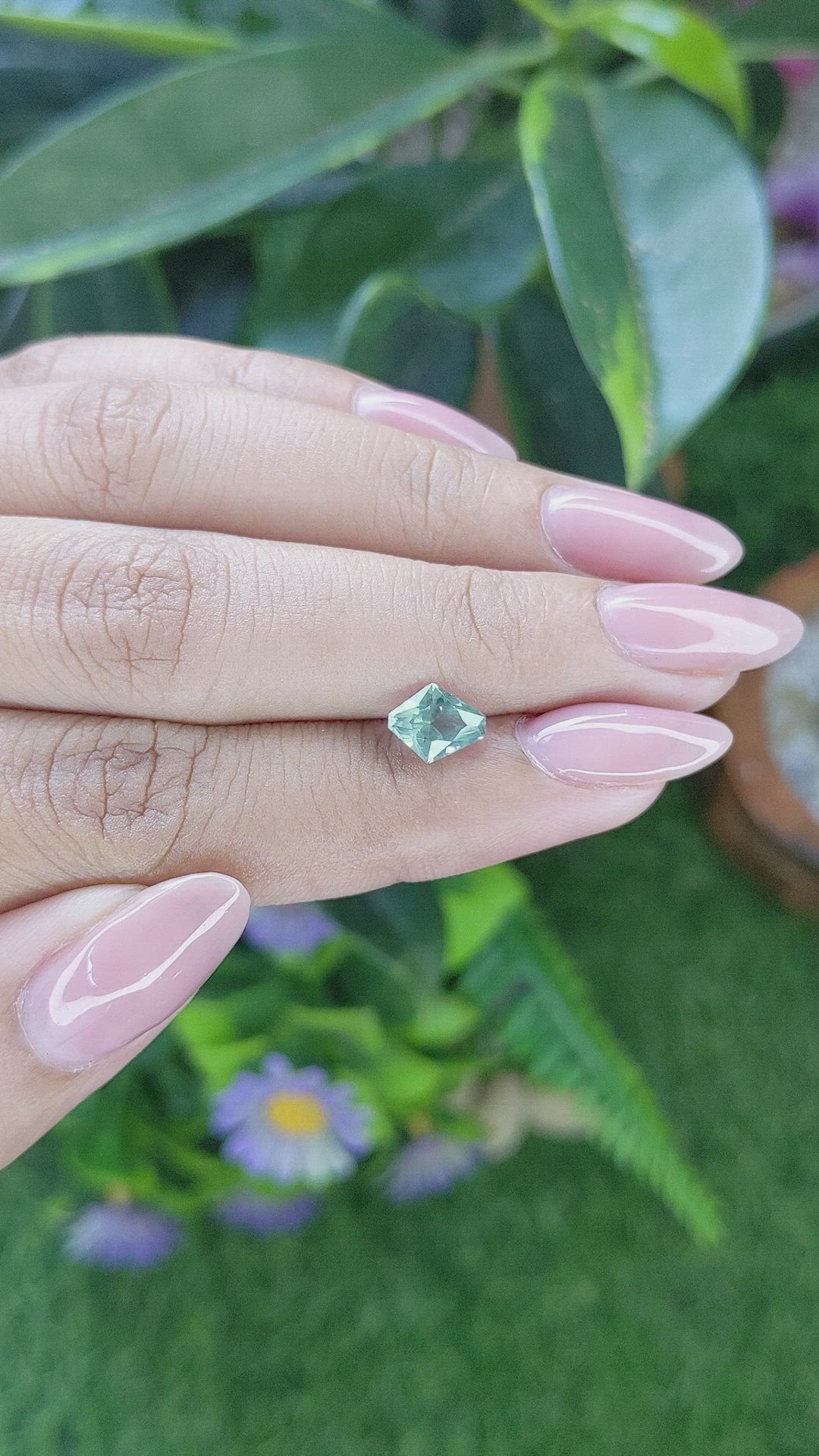 1.36 Ct. Bluish Green Sapphire from Montana Size Video