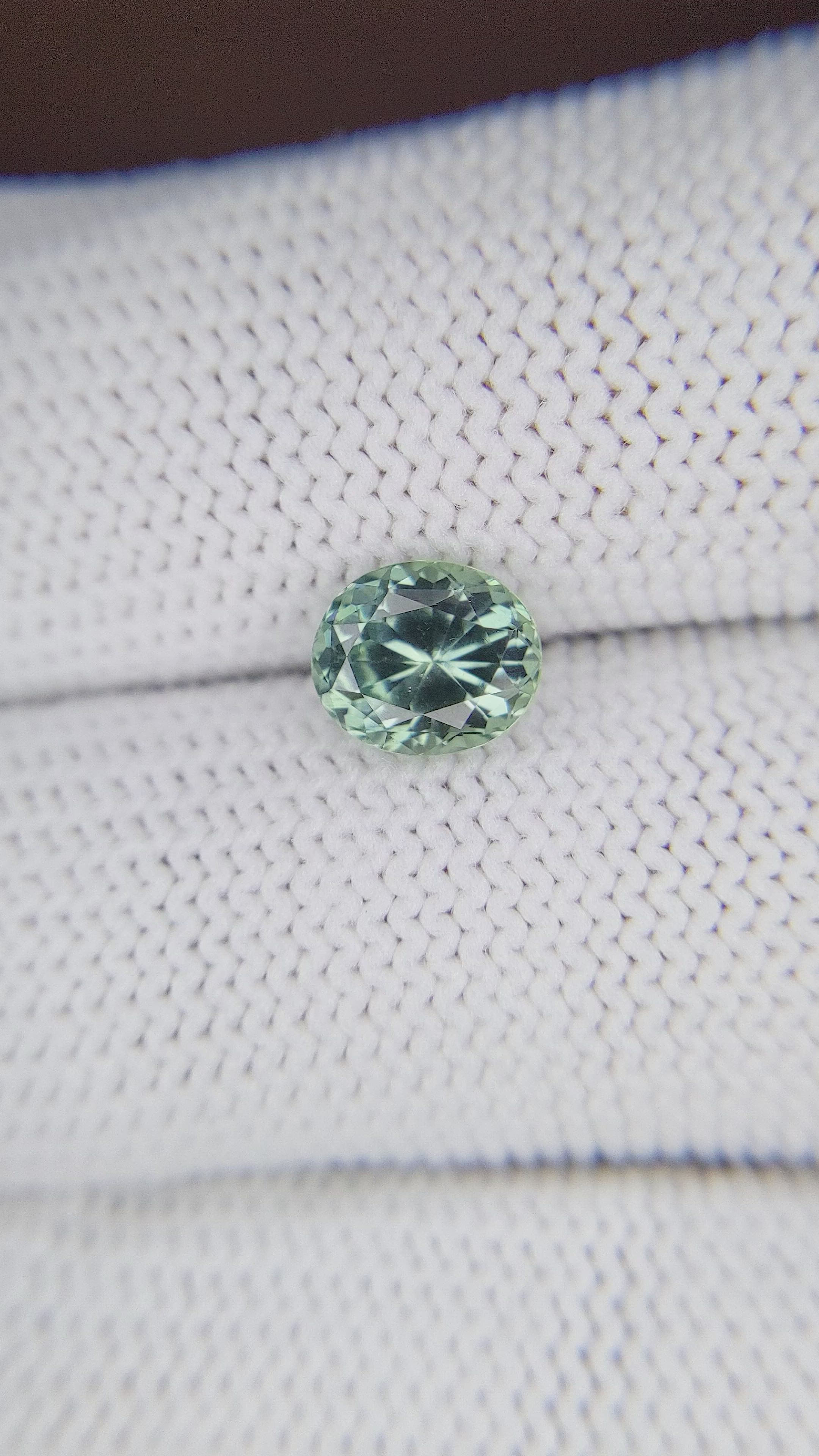 1.75 Ct. Bluish Green Sapphire from Montana Size Video
