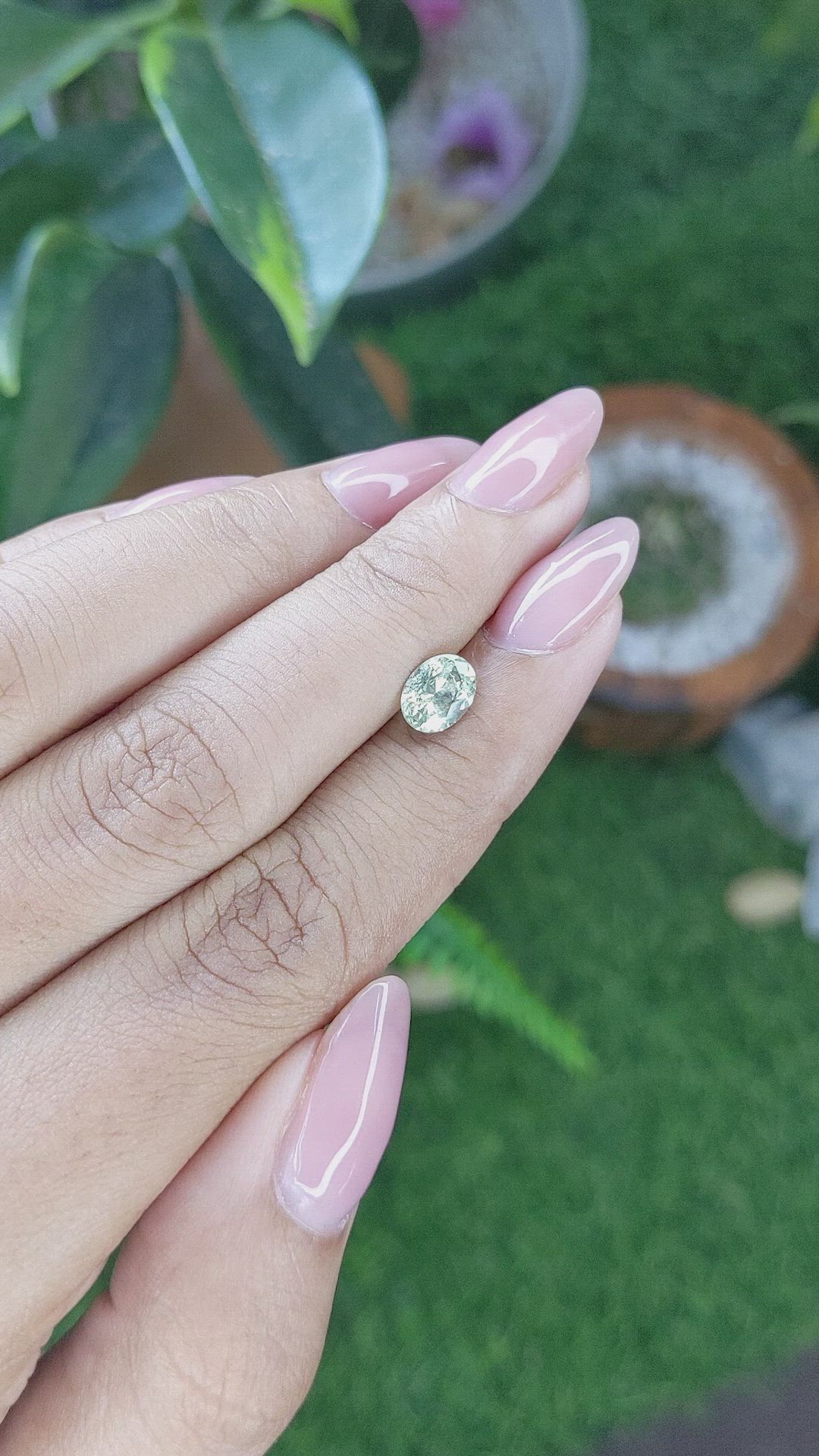 1.03 Ct. Green Sapphire from Montana Size Video