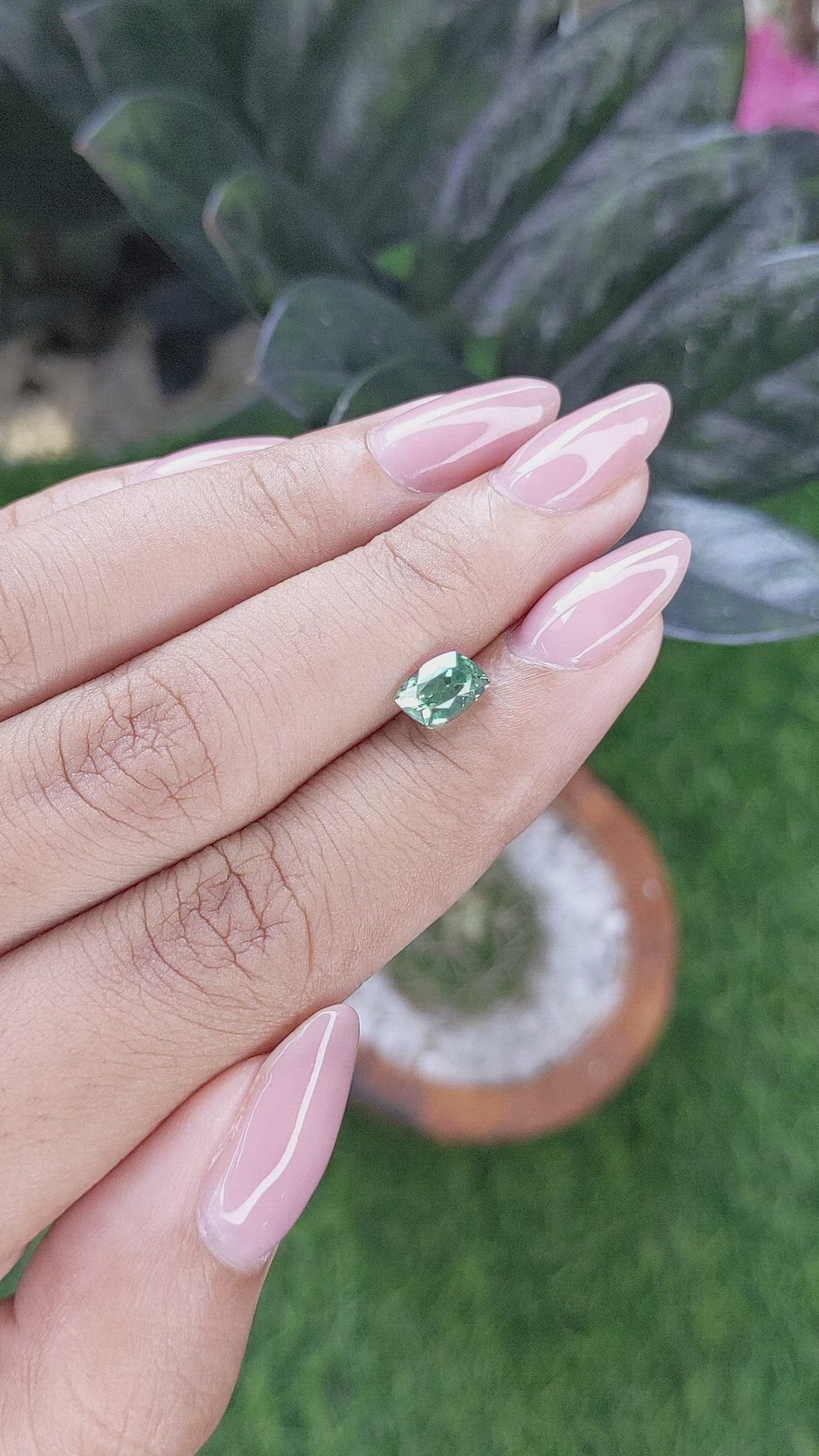 1.37 Ct. Bluish Green Sapphire from Montana Size Video