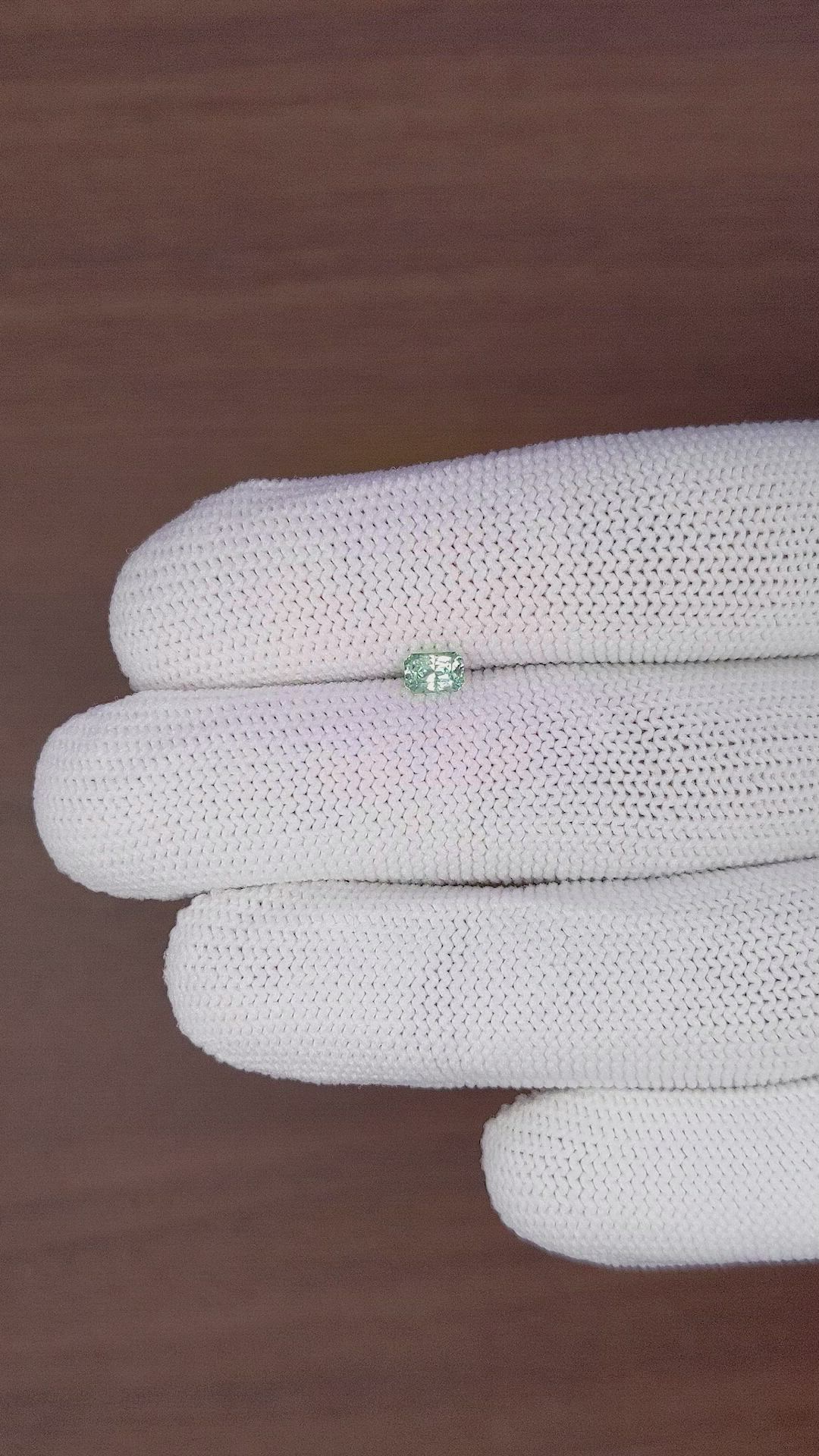 0.49 Ct. Bluish Green Sapphire from Montana Size Video