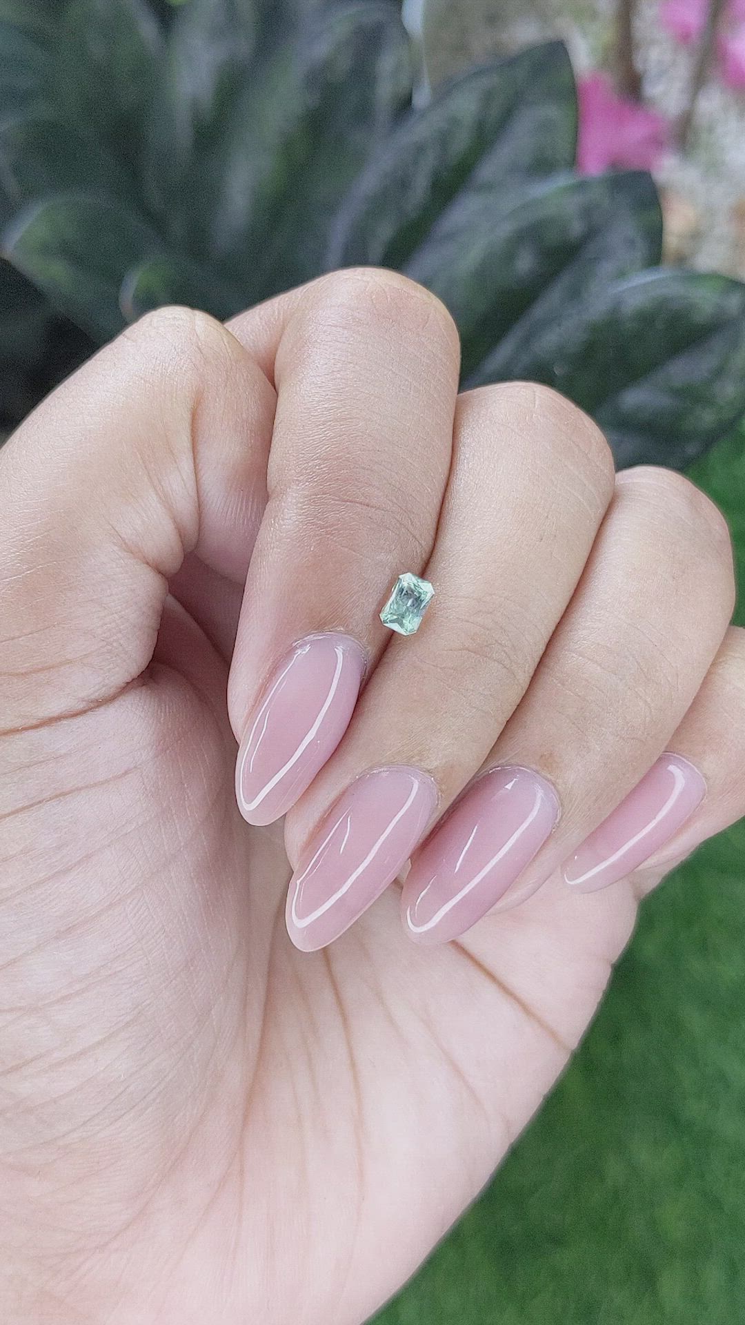 0.49 Ct. Bluish Green Sapphire from Montana Size Video