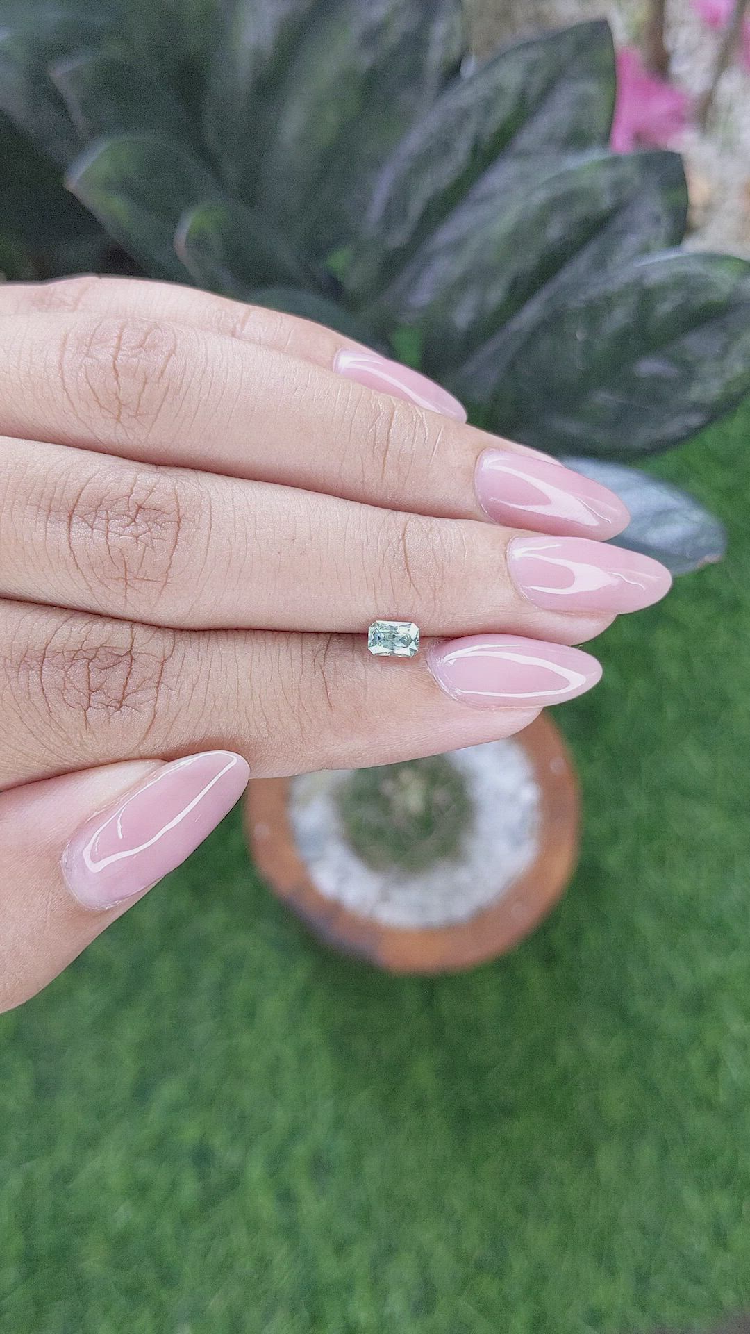 0.49 Ct. Bluish Green Sapphire from Montana Size Video