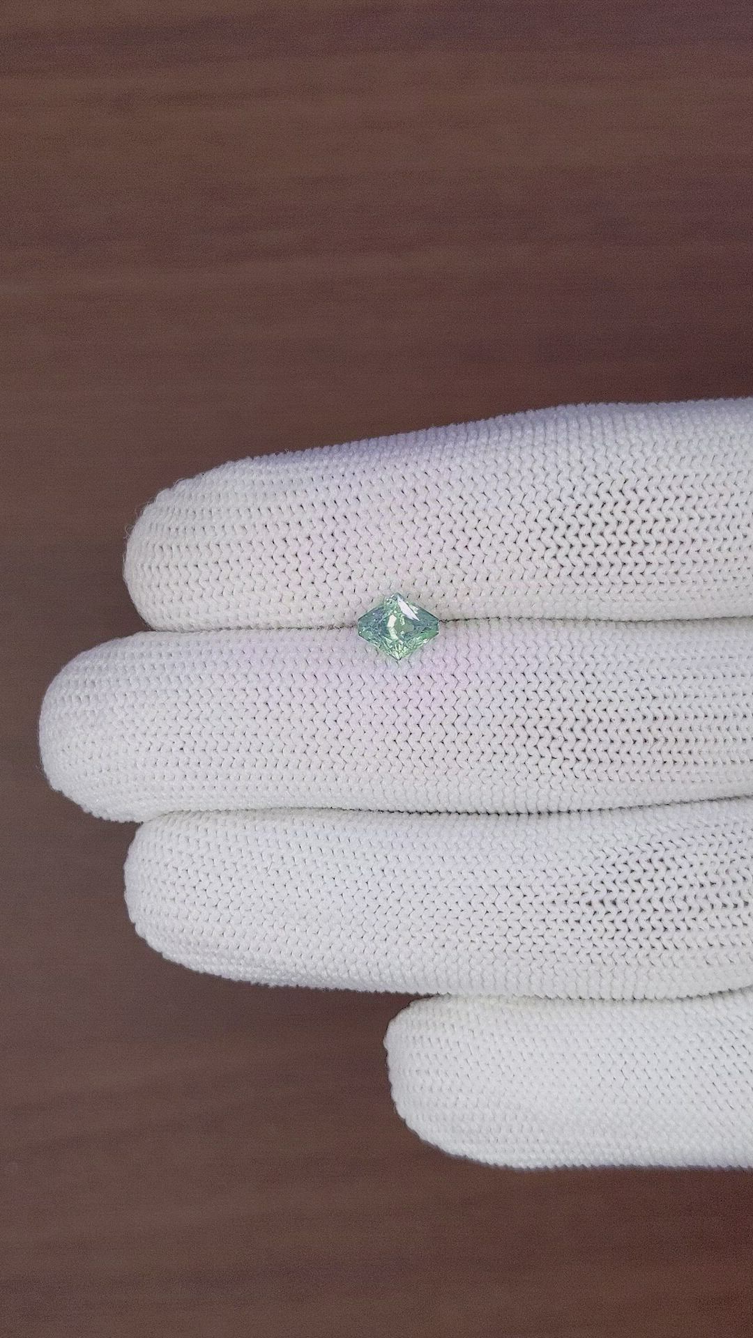 1.13 Ct. Bluish Green Sapphire from Montana Size Video