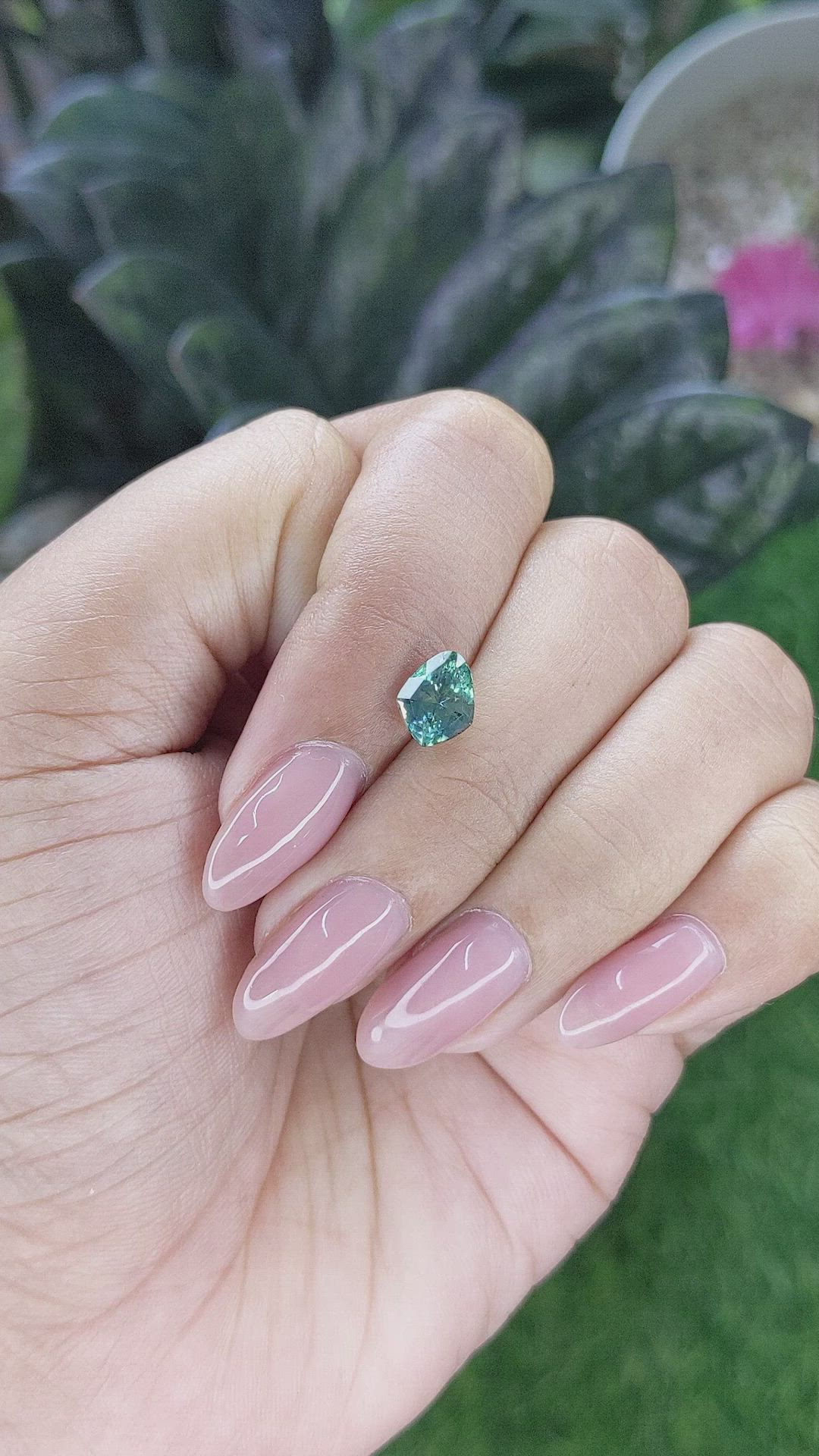 1.61 Ct. Bluish Green Sapphire from Montana Size Video