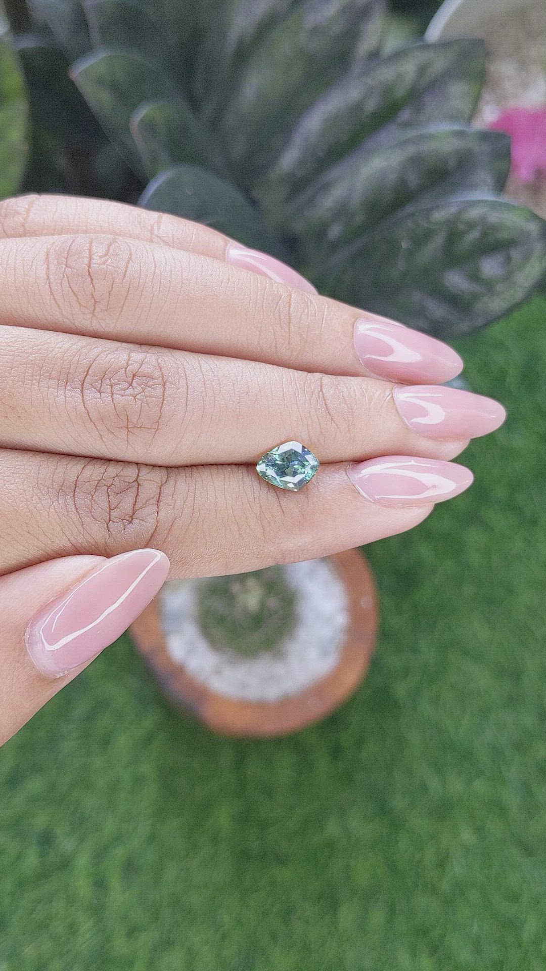 1.61 Ct. Bluish Green Sapphire from Montana Size Video