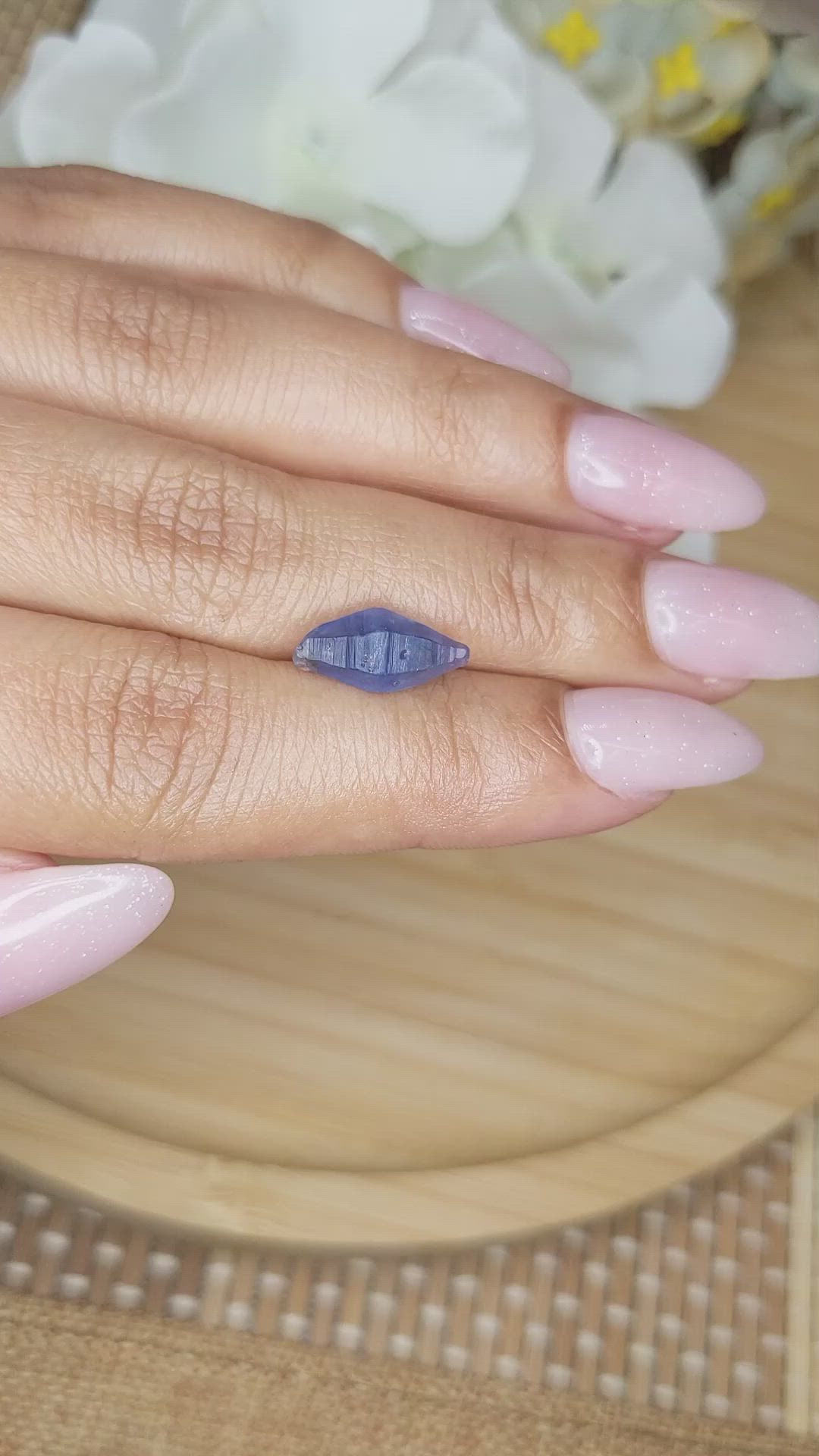 3.71 Ct. Blue Sapphire Crystal from Ceylon (Sri Lanka) Size Video