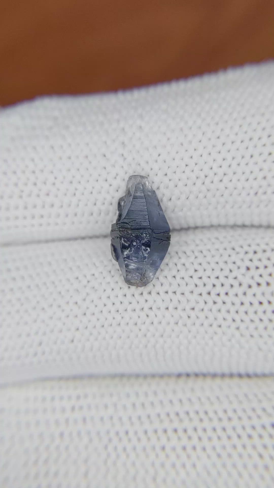 3.30 Ct. Blue Sapphire Crystal from Ceylon (Sri Lanka) Size Video