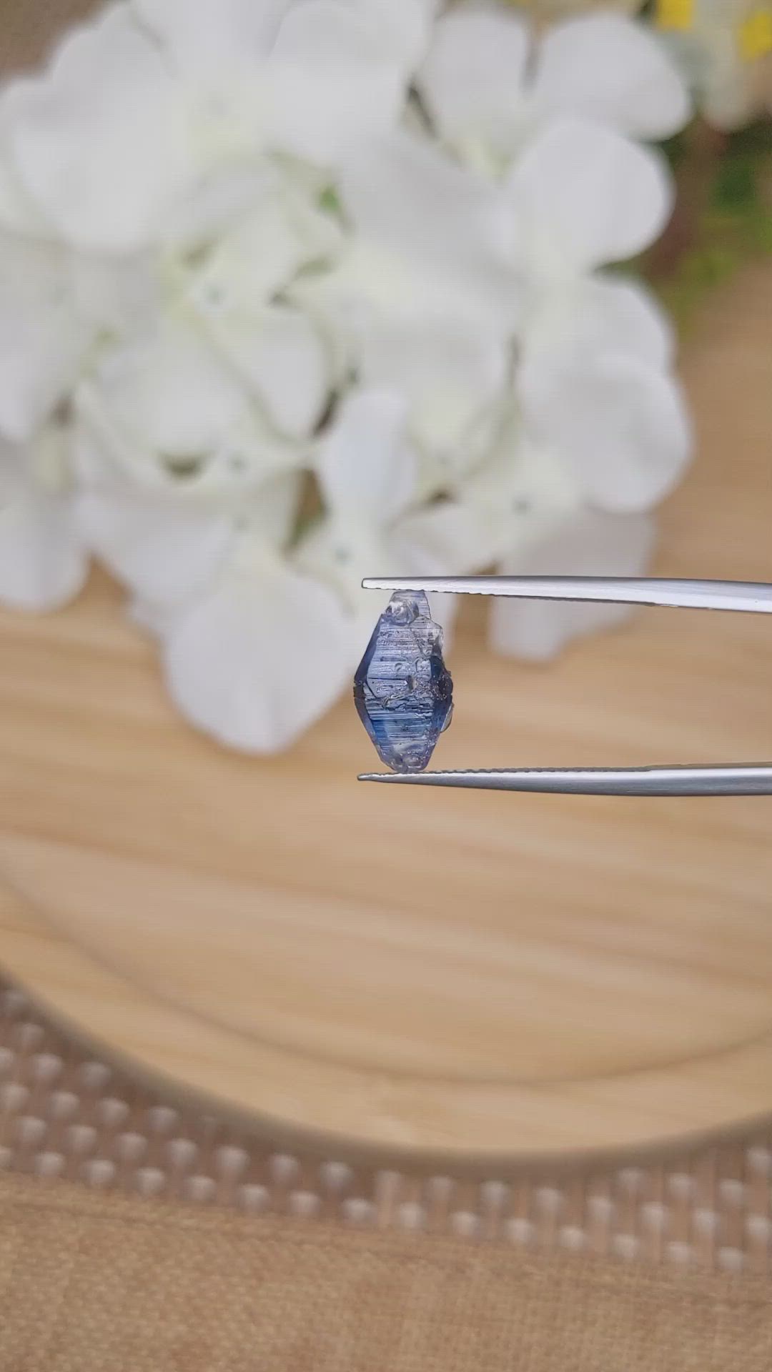 3.30 Ct. Blue Sapphire Crystal from Ceylon (Sri Lanka) Size Video
