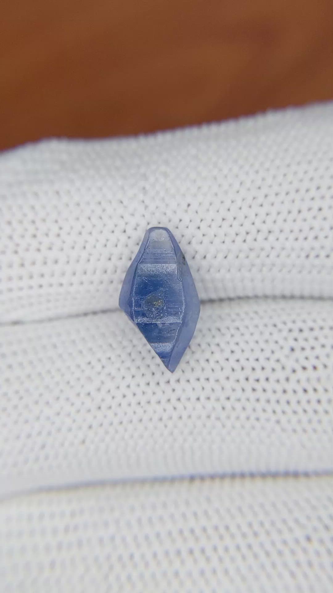 4.57 Ct. Blue Sapphire from Ceylon (Sri Lanka) Size Video