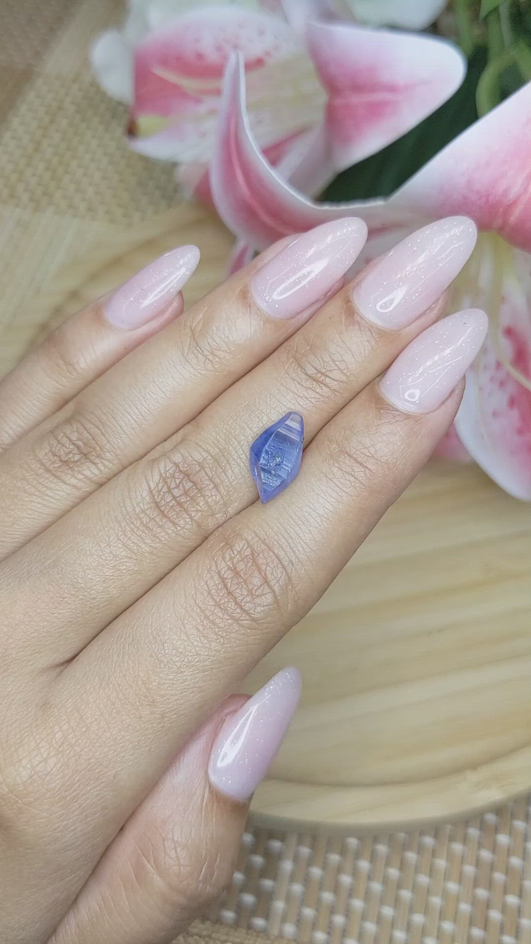 4.57 Ct. Blue Sapphire from Ceylon (Sri Lanka) Size Video